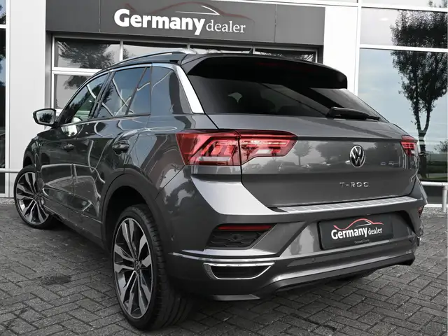 Volkswagen T-Roc view 15