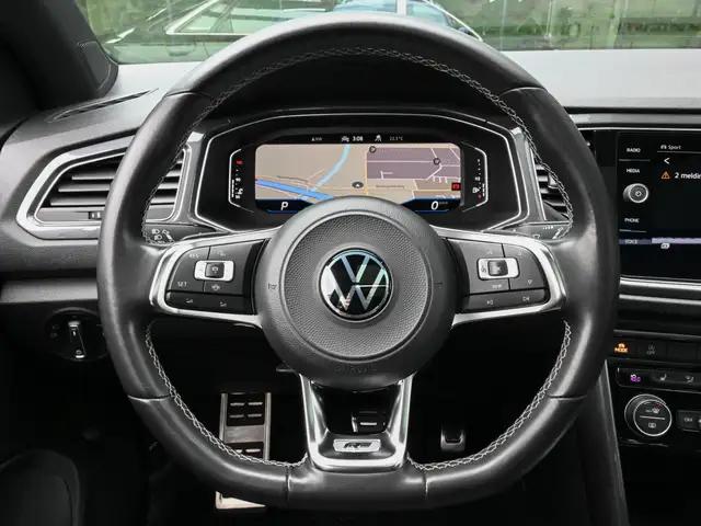 Volkswagen T-Roc view 25