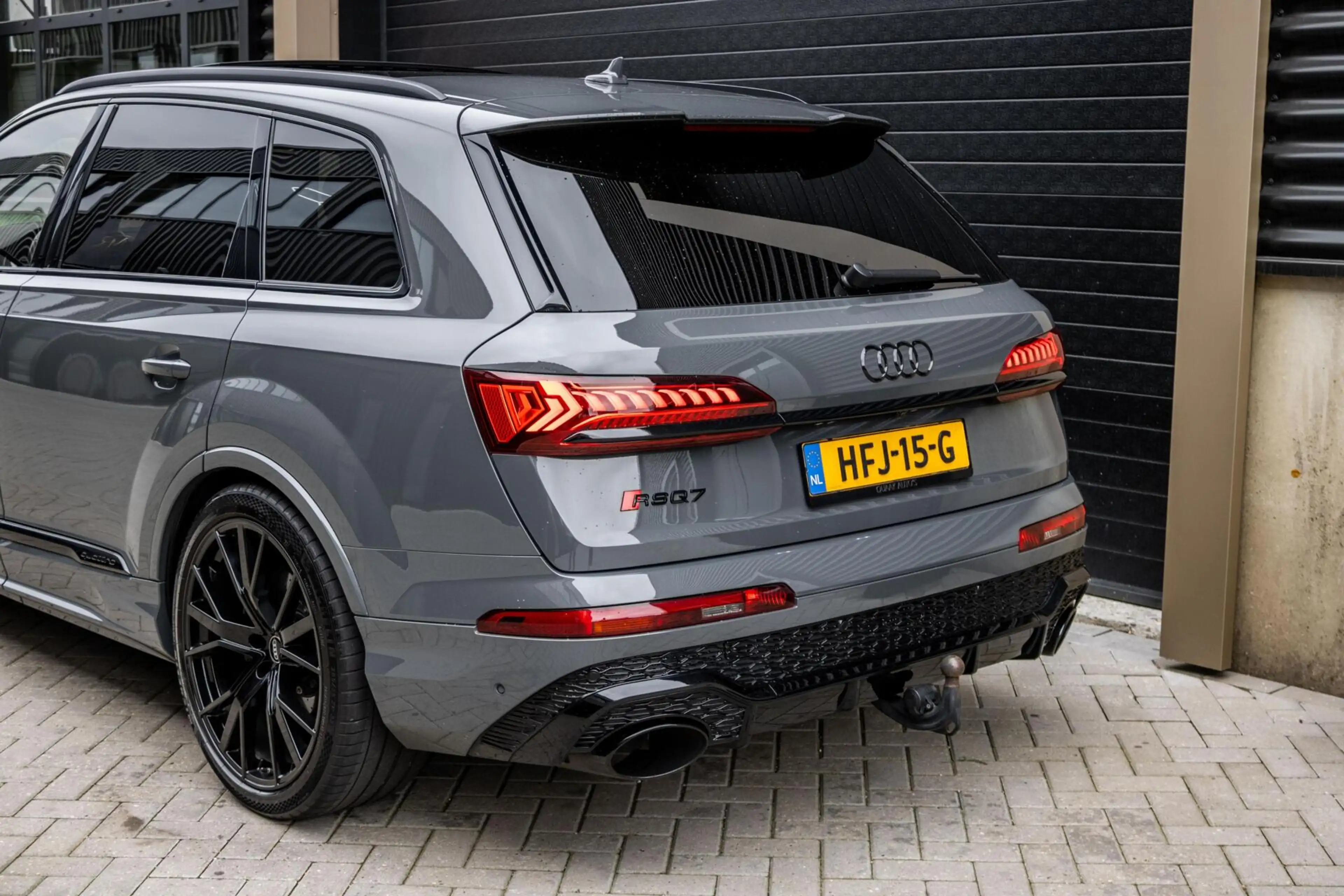 Audi SQ7 4.0 TFSI SQ7 quattro 7p — photo 32