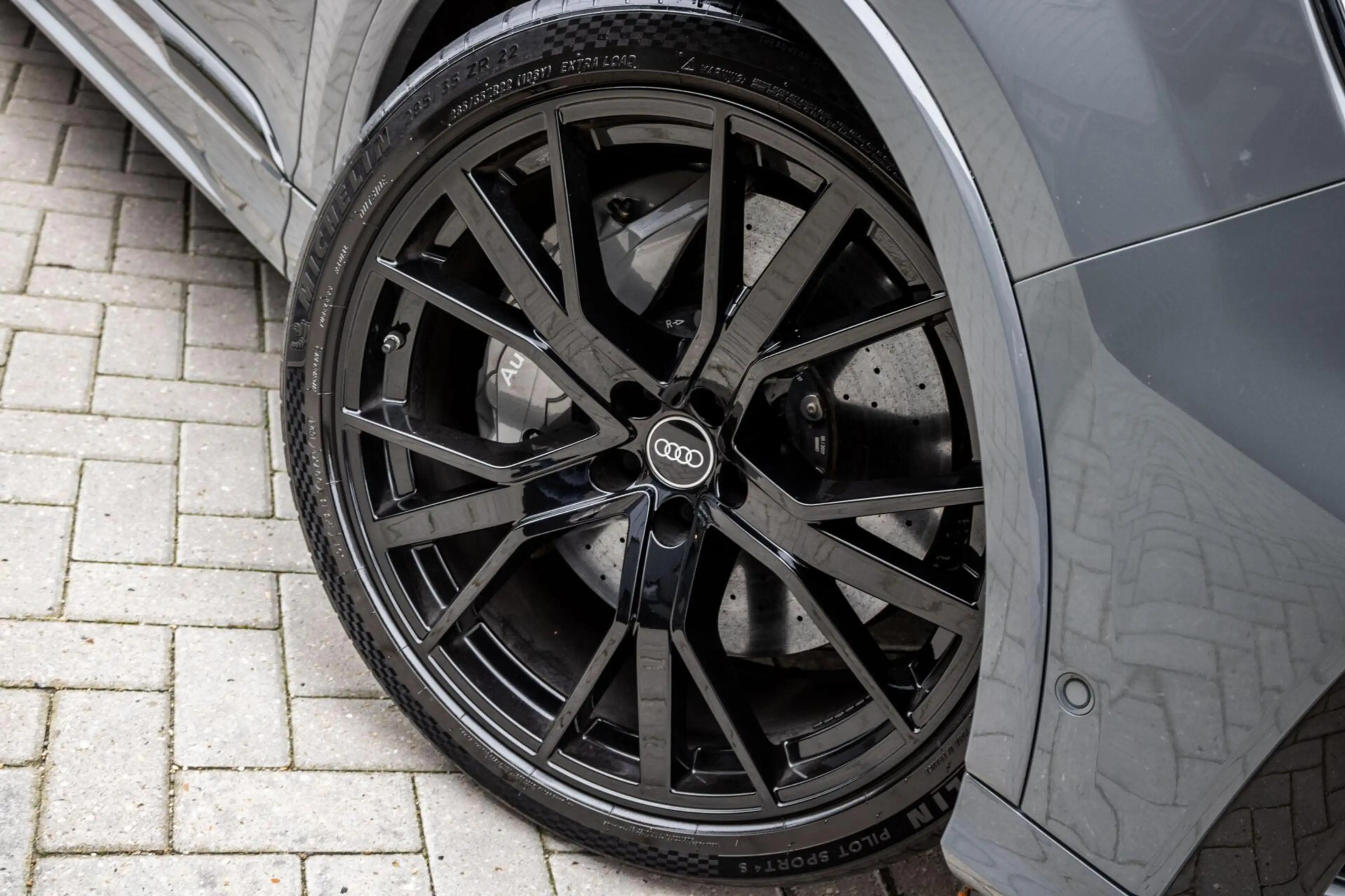 Audi SQ7 4.0 TFSI SQ7 quattro 7p — photo 18