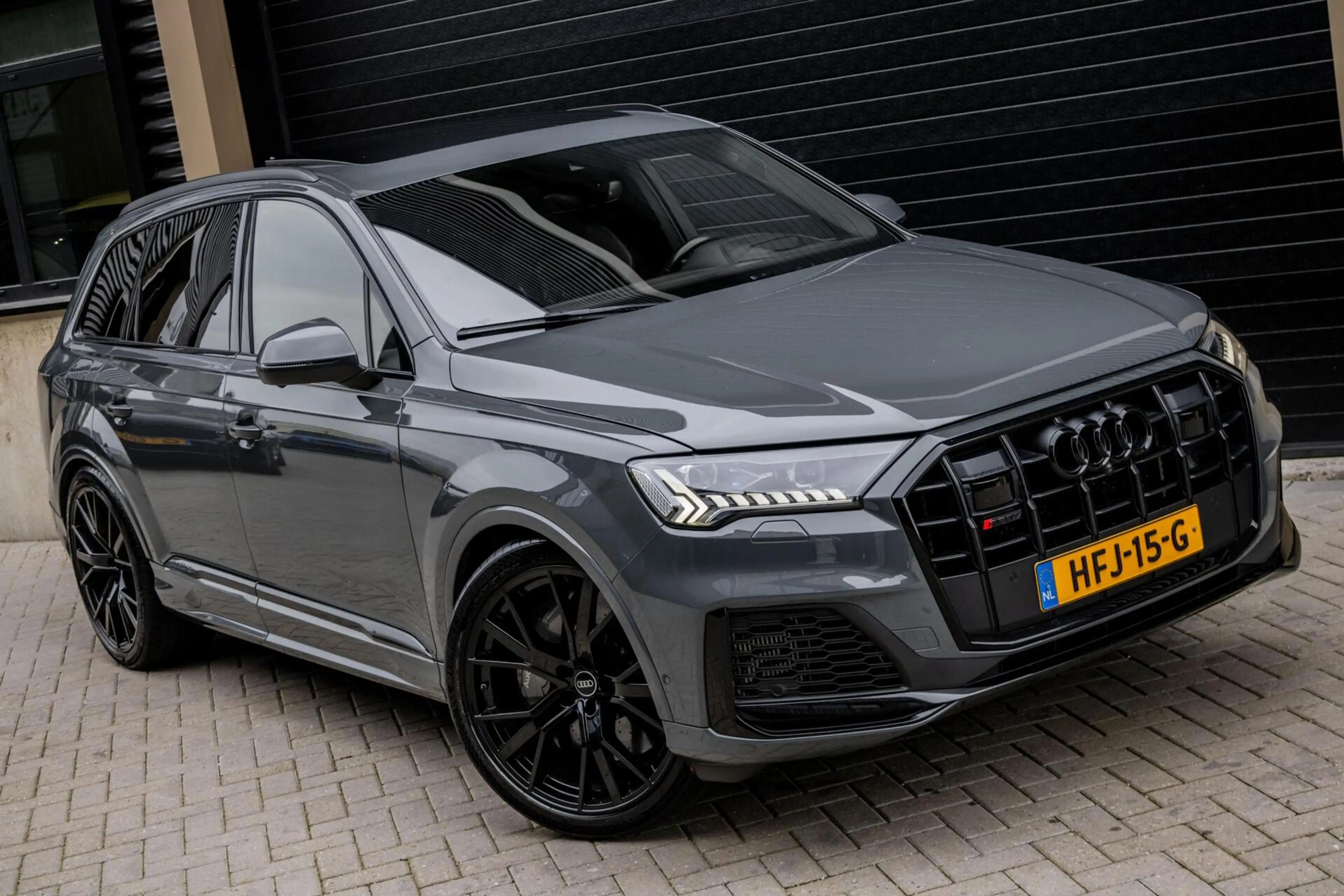 Audi SQ7 4.0 TFSI SQ7 quattro 7p — photo 19