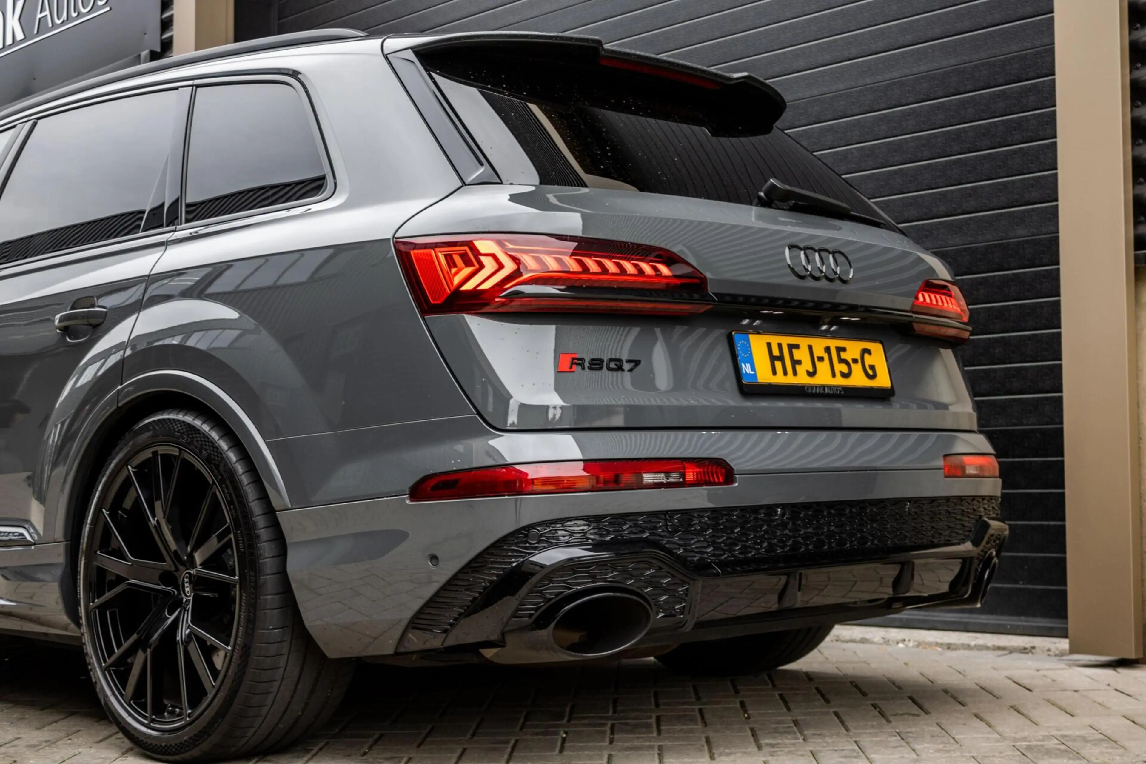 Audi SQ7 4.0 TFSI SQ7 quattro 7p — photo 25