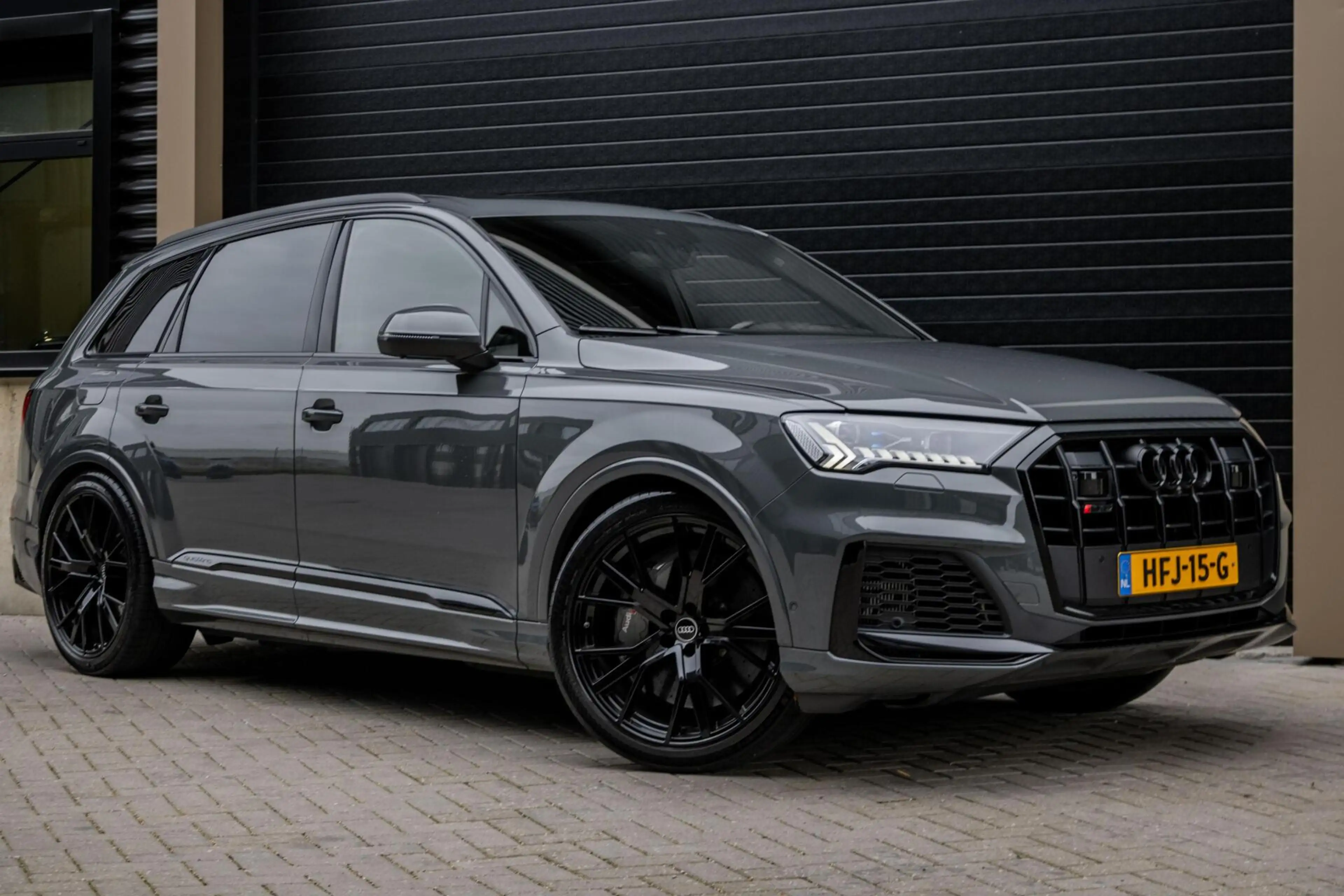 Audi SQ7 4.0 TFSI SQ7 quattro 7p — photo 15