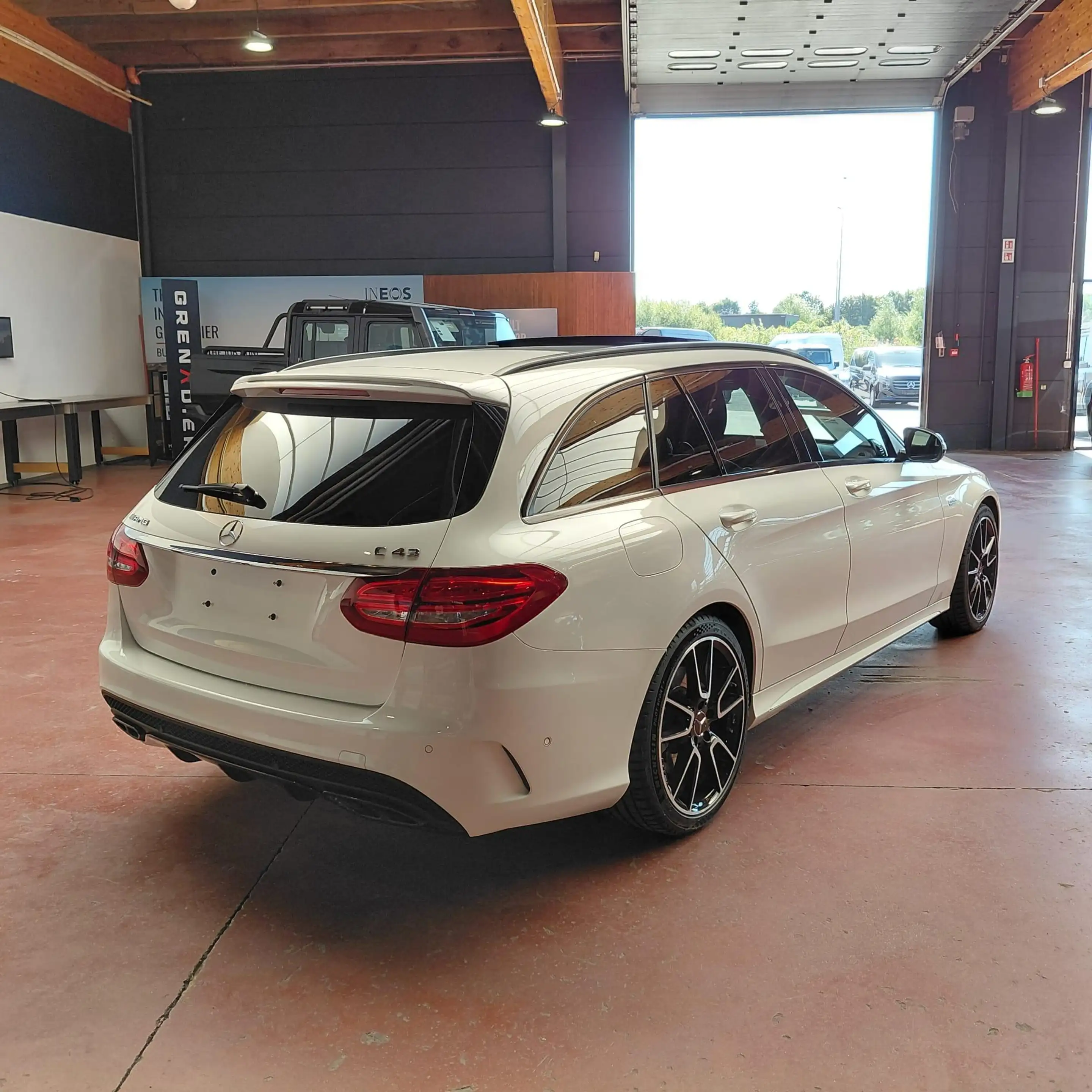Mercedes-Benz C 43 AMG Break Mercedes-AMG 4MATIC Night Pack | Panoramisch — photo 4