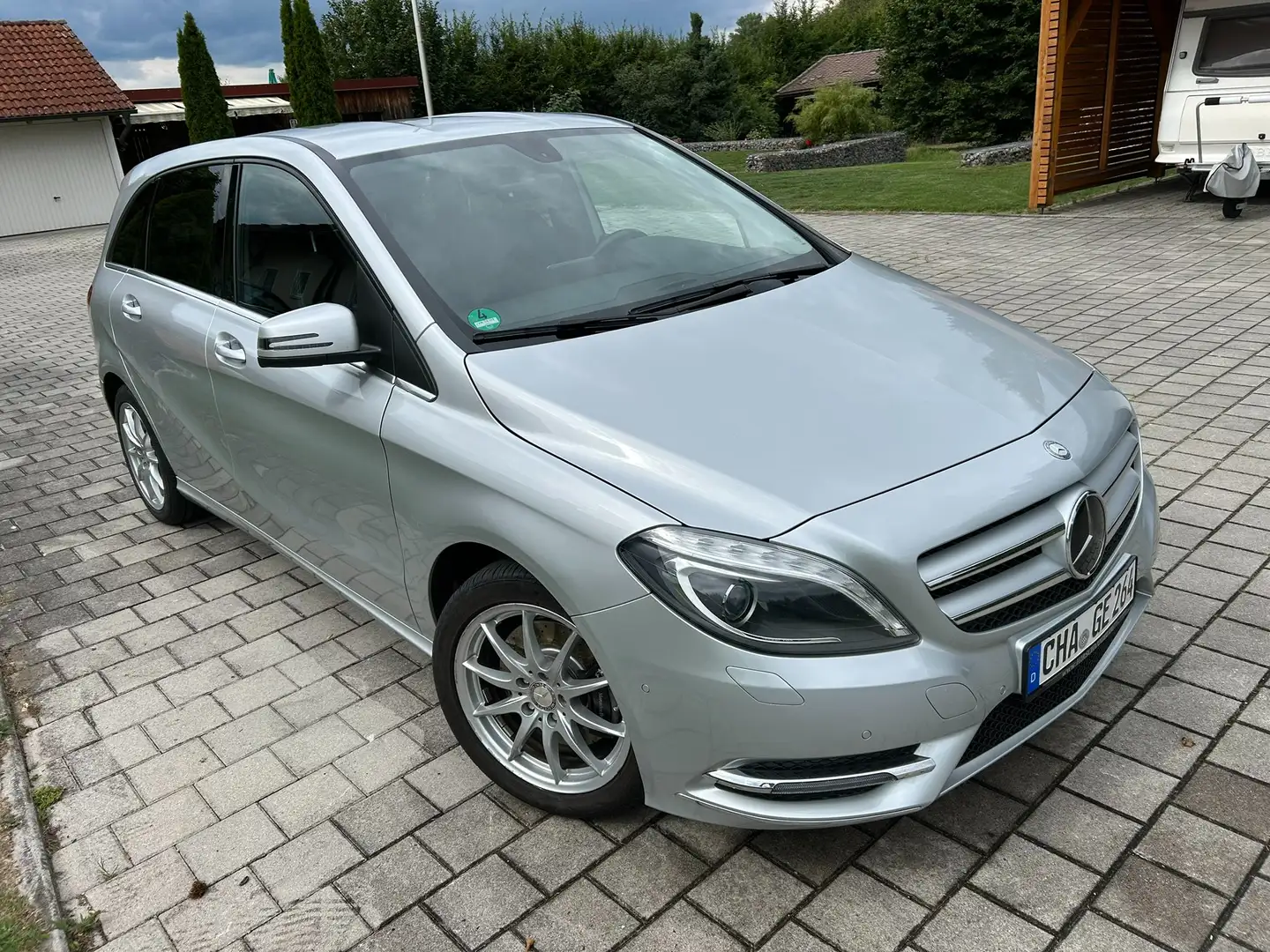 Mercedes-Benz B 220 B 220 CDI (BlueEFFICIENCY) 7G-DCT - 2