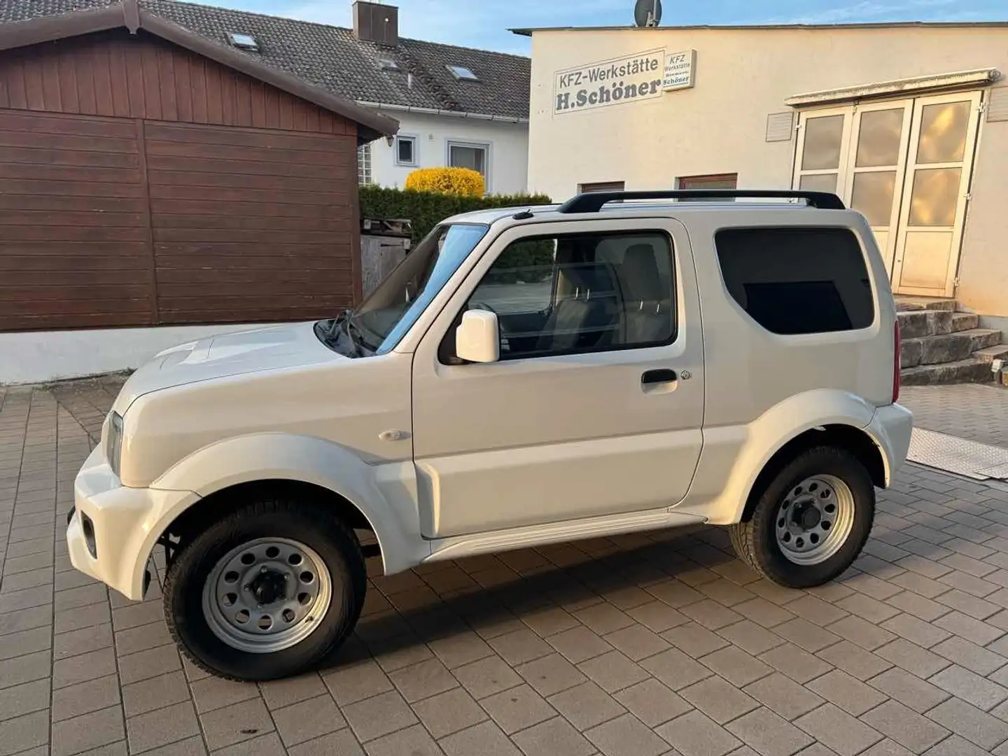 Suzuki Jimny Comfort 4x4 Klima Sitzheizung -TOP Zustand Blanco - 1
