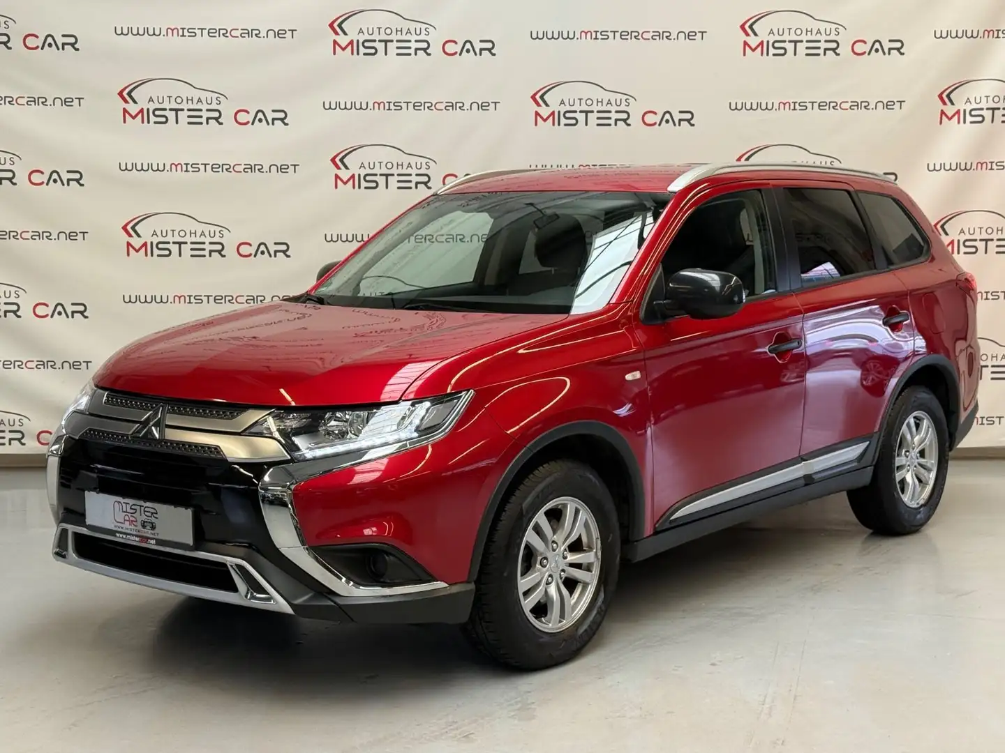 Mitsubishi Outlander Diamant Edition 2WD LED/KAM/SHZ/1.HAND Rot - 1