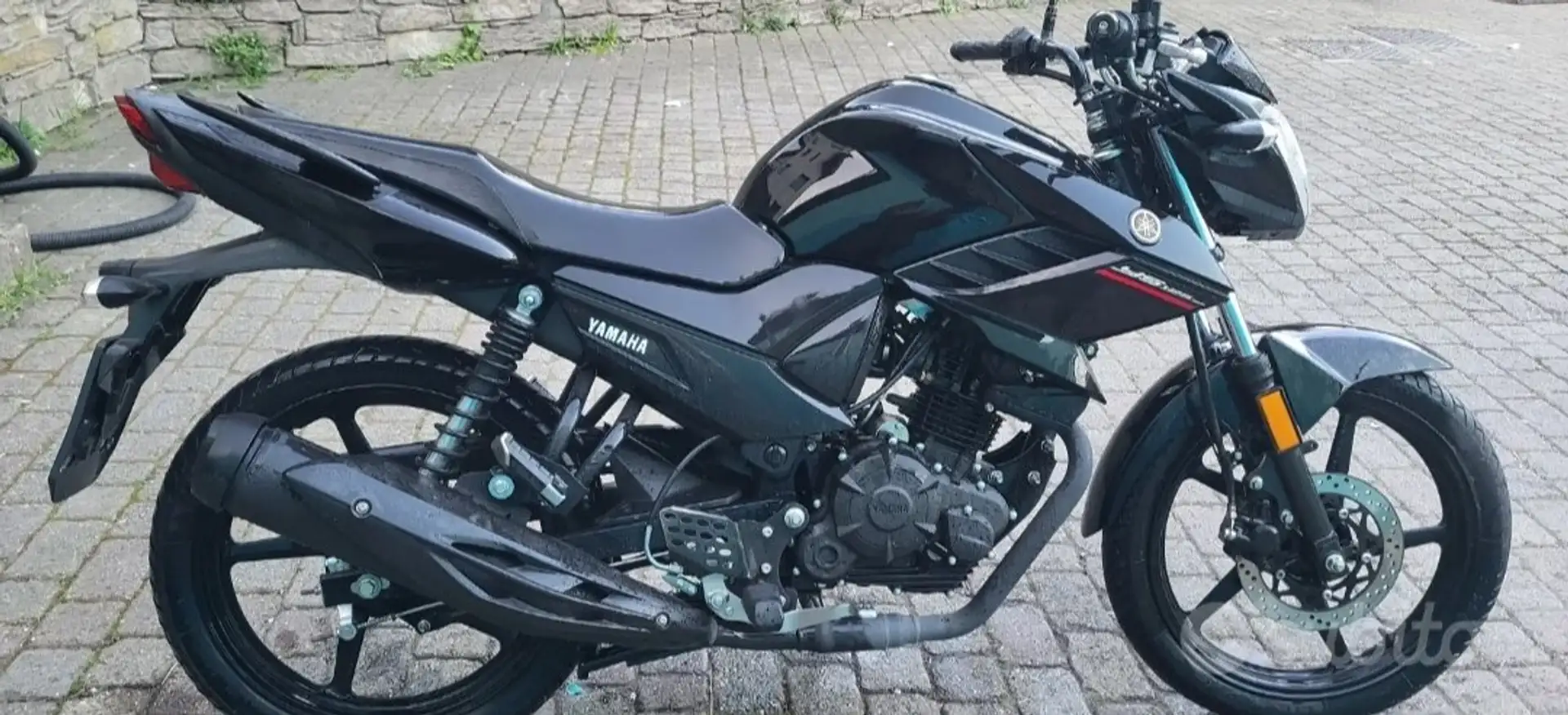 Yamaha YS 125 Black - 1