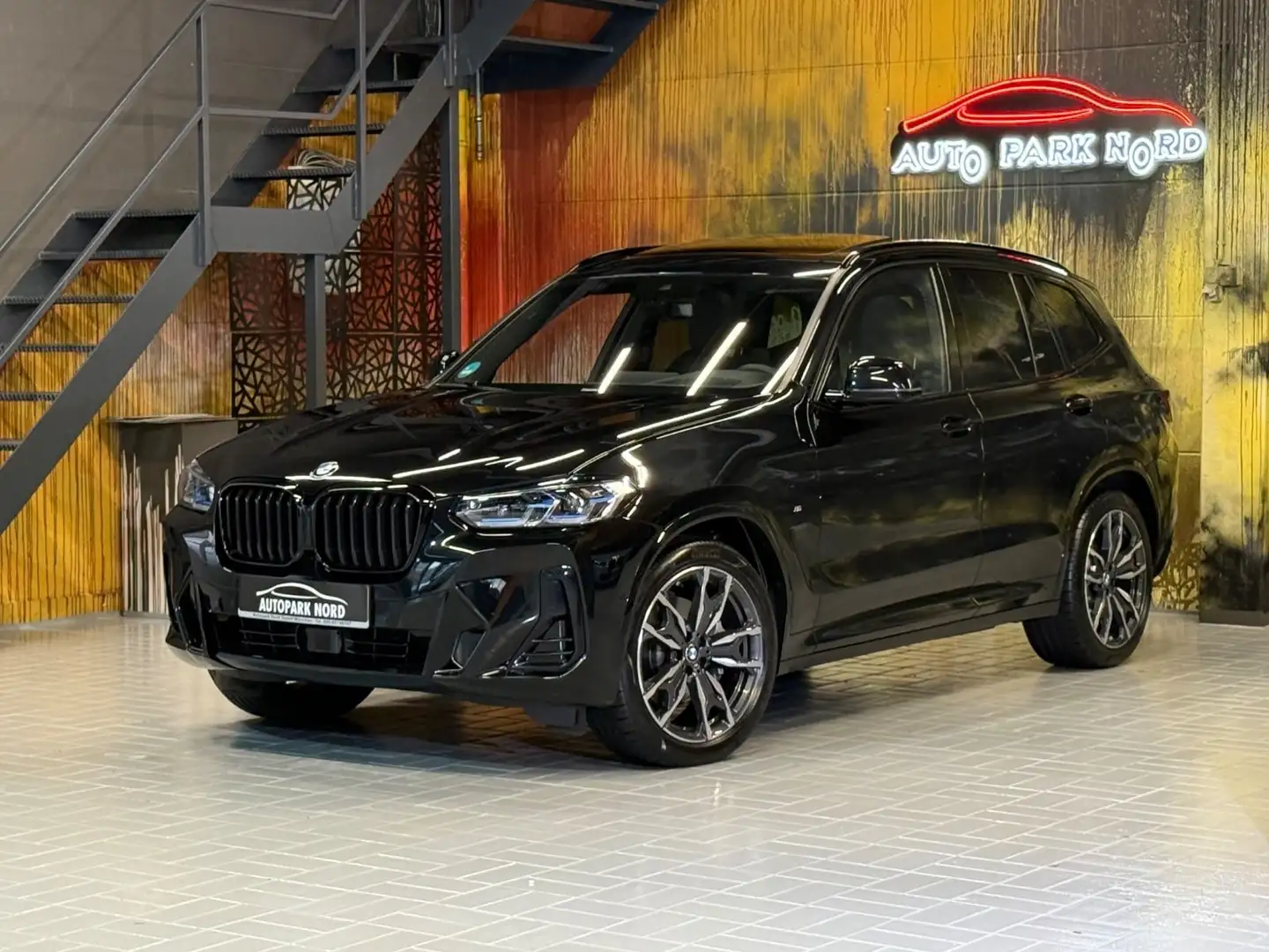 BMW X3 xDrive 30d M Sport LASER~PANO~KAMERA~HUD~AHK Schwarz - 1