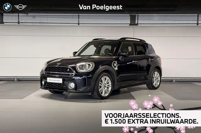 MINI Cooper SE Countryman ALL4 Chili | Selections 1500