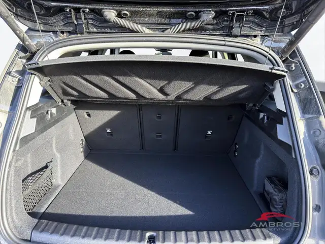 MINI Countryman view 9