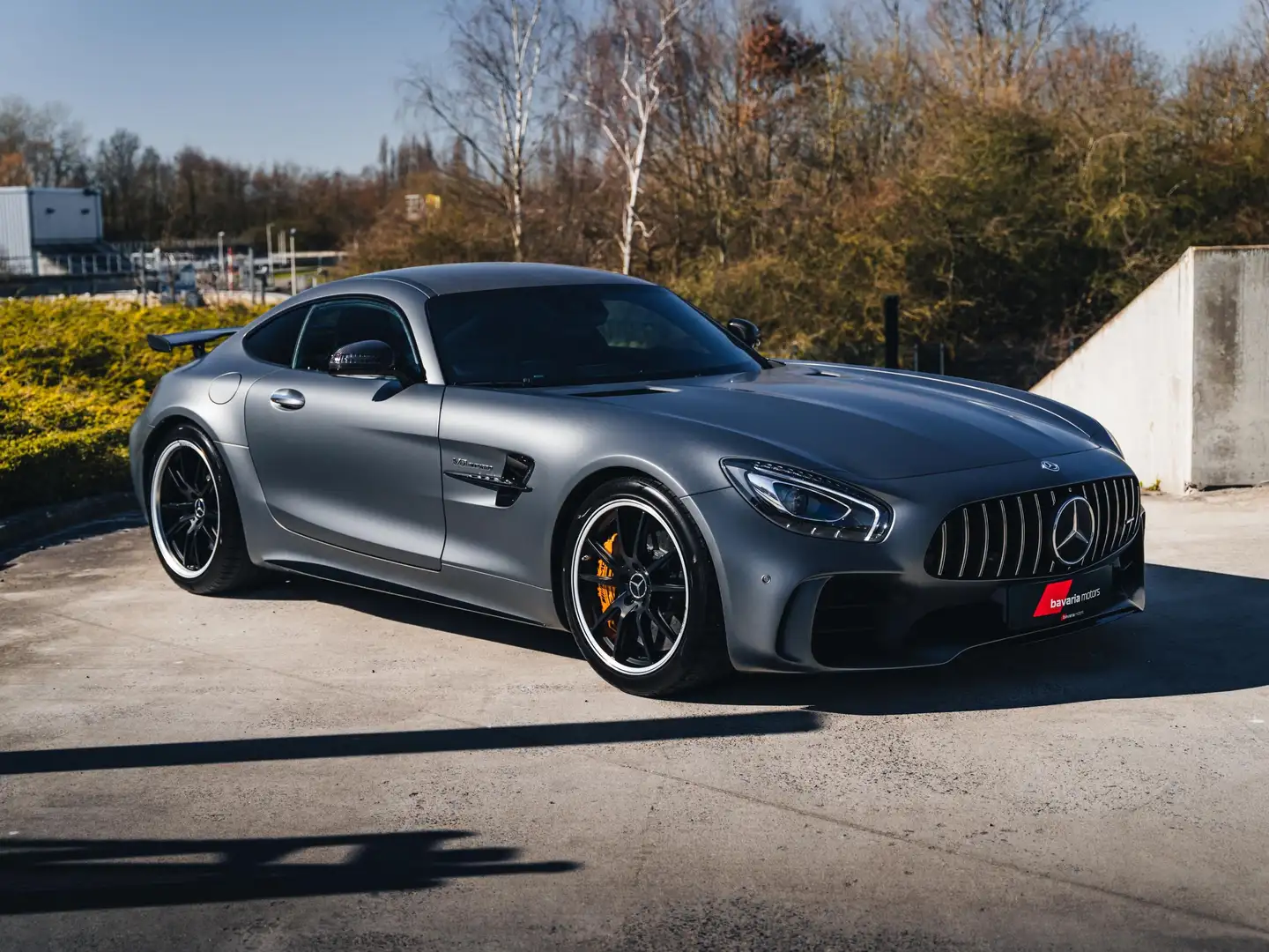 Mercedes-Benz AMG GT GT R / Ceramic / Distronic / Carbon / Burmester Rood - 1