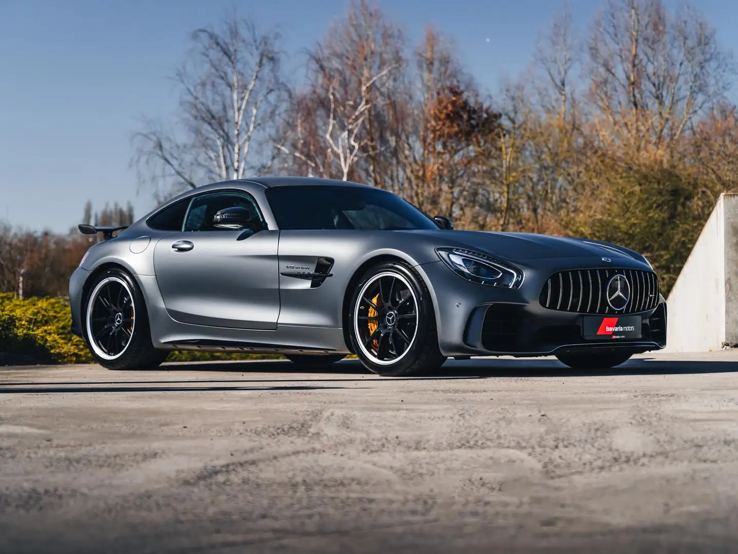 Mercedes-Benz AMG GT GT R / Ceramic / Distronic / Carbon / Burmester Rood - 2