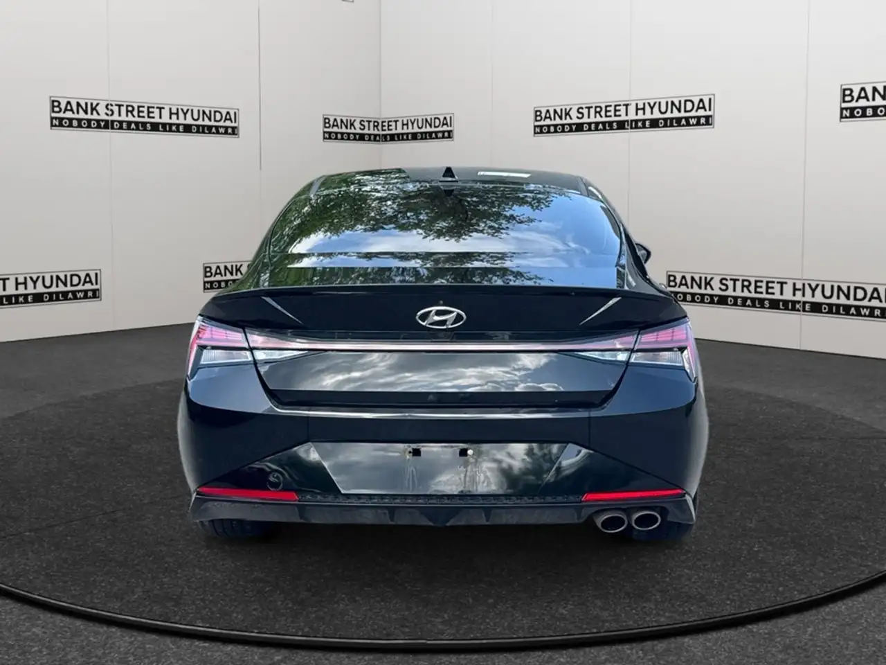 Hyundai ELANTRA снимка Hyundai ELANTRA
