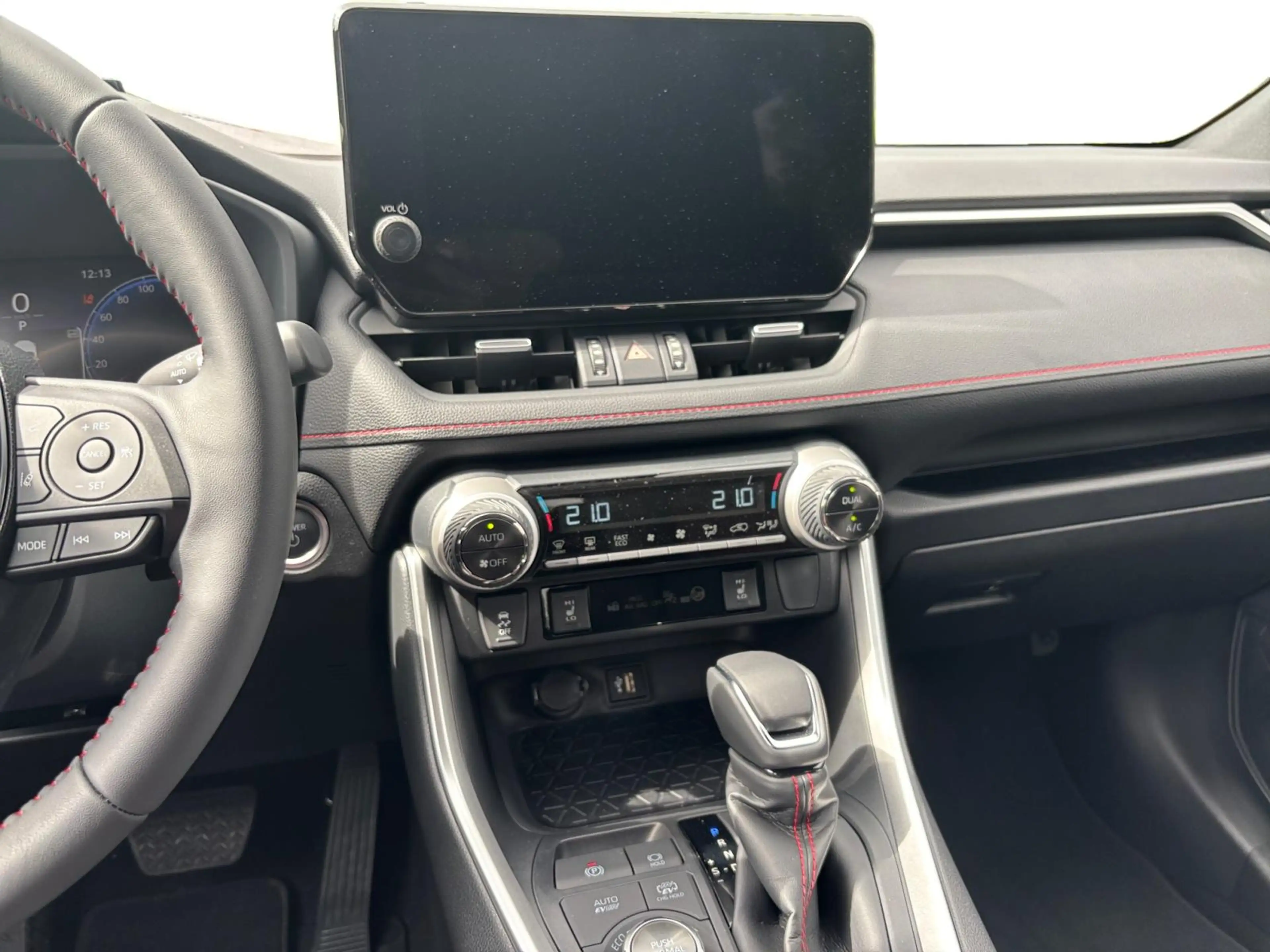 Suzuki Across Plug-in Hybrid Comfort+ 4x4 Automatik — photo 12