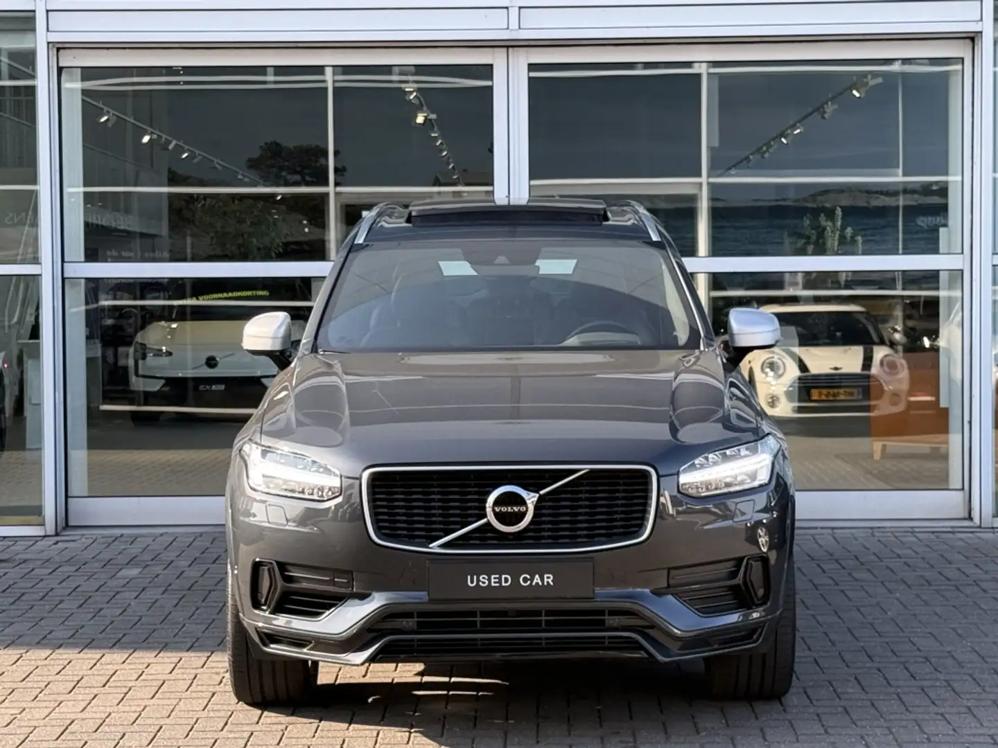 Volvo XC90 T8 405PK AWD R-Design| Luchtvering| Camera| Panoda Grigio - 2