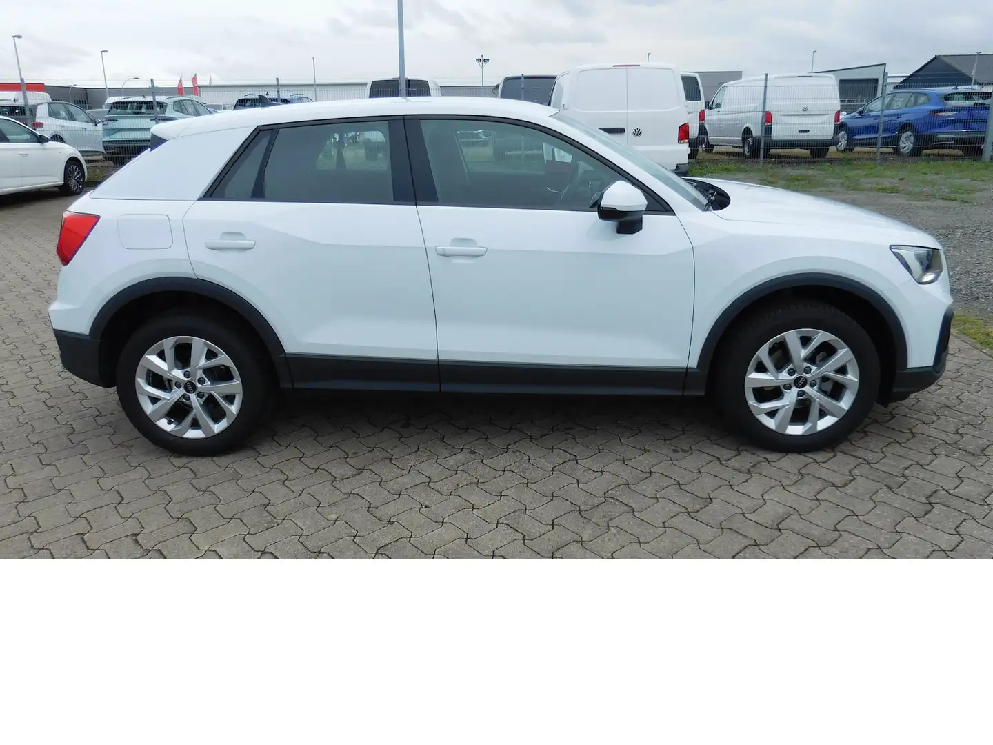 Audi Q2 30 1.0 TFSI BMT Navi Klima ALU Weiß - 2