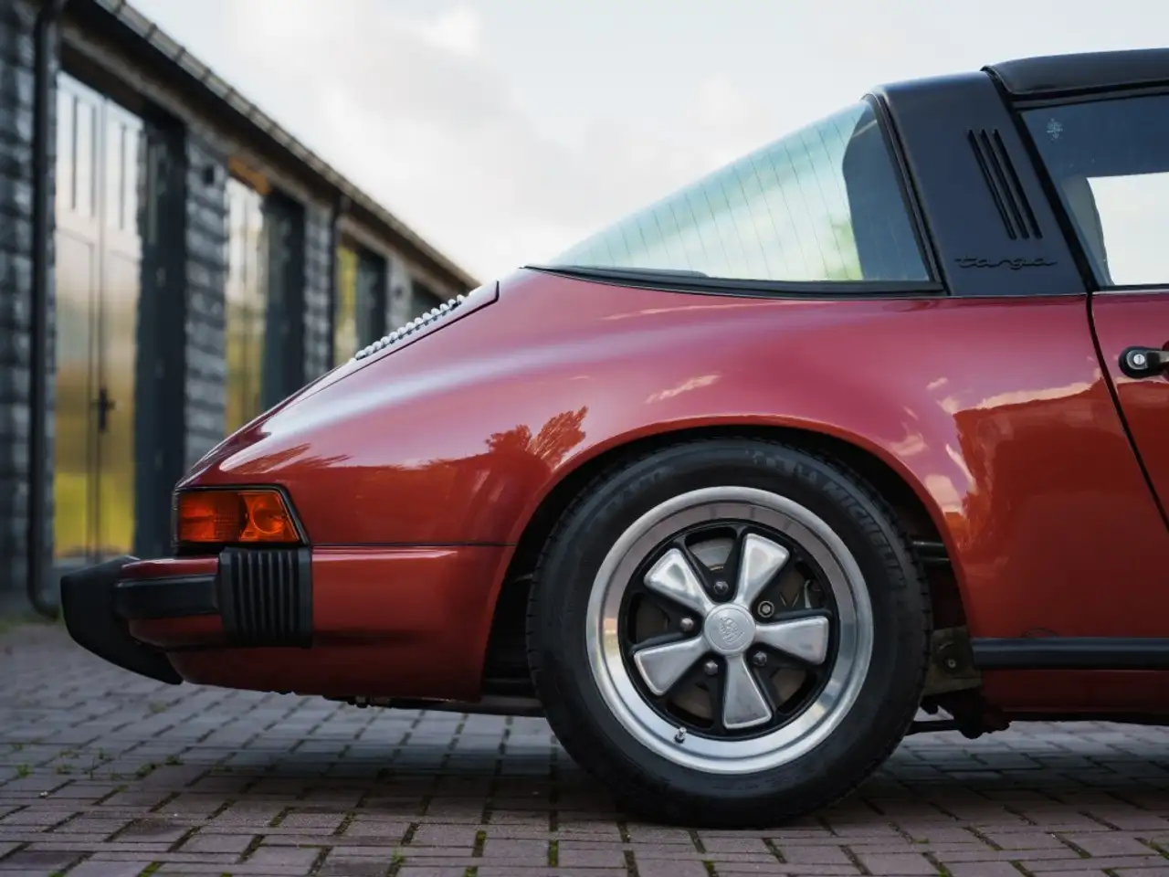 Porsche 911 3.0 SC Targa â Rot Metallic â Fully Rest, foto 7