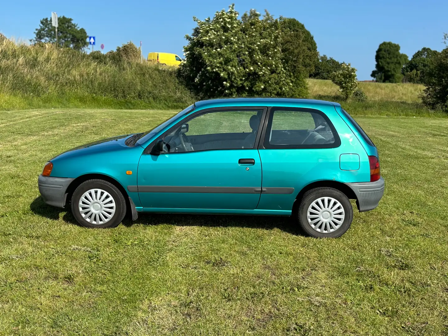 Toyota Starlet Starlet 1.3-16V Groen - 2