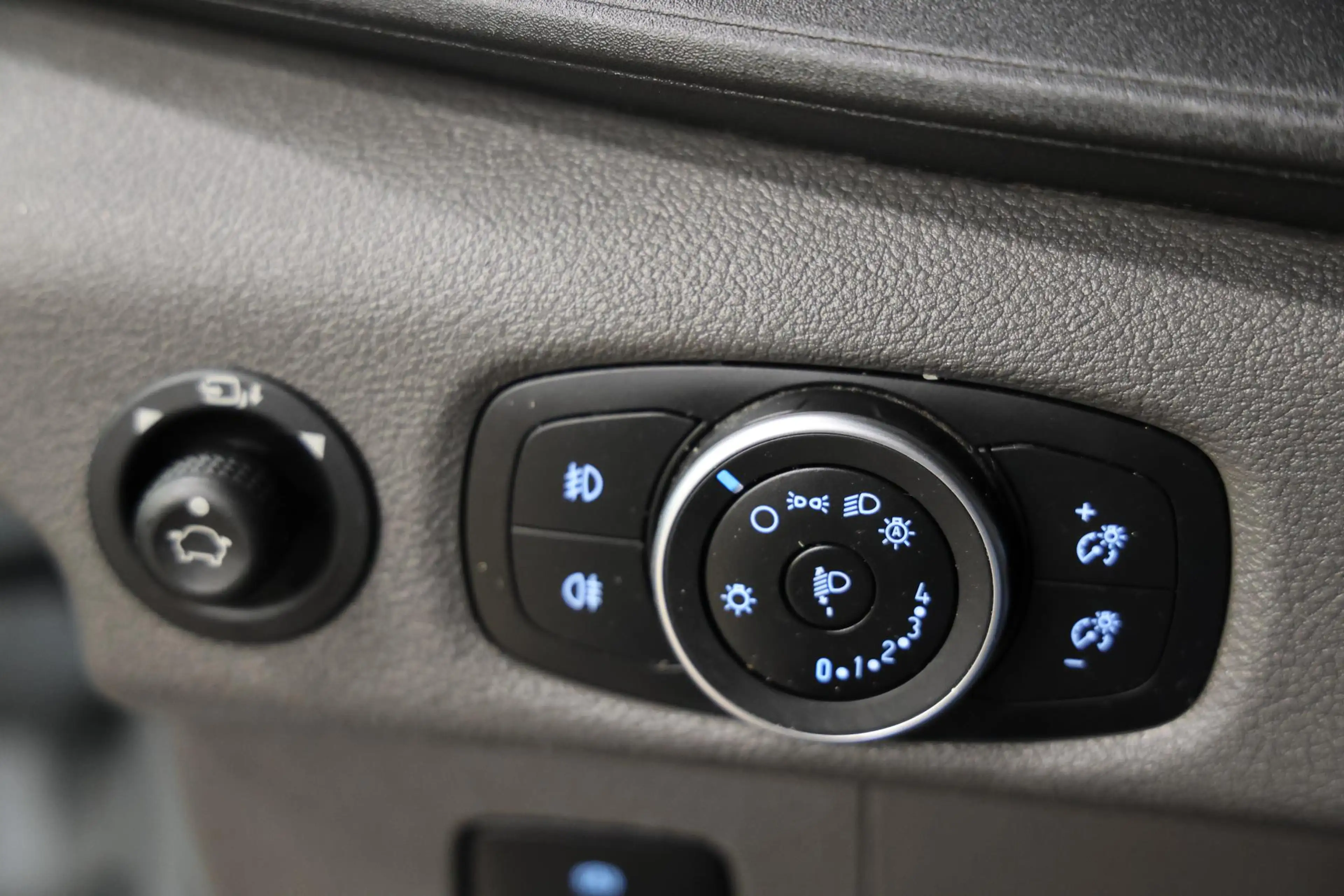Ford E-Transit 350 L4H3 Trend 68 kWh CAMERA NAVI — photo 15