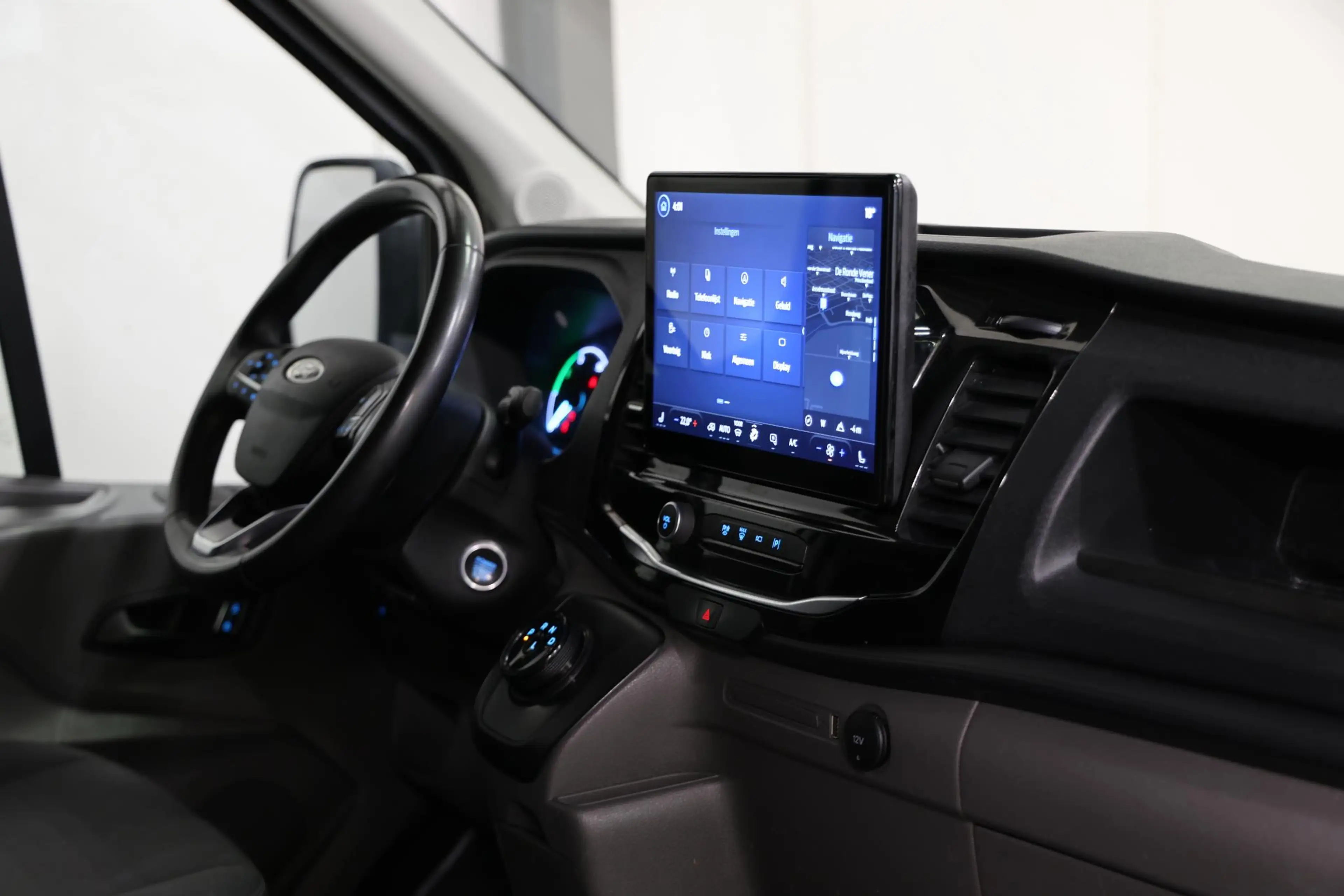 Ford E-Transit 350 L4H3 Trend 68 kWh CAMERA NAVI — photo 11