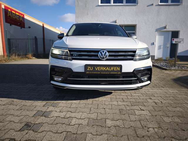 Imagine Volkswagen Tiguan Allspace Comfortline R-Line