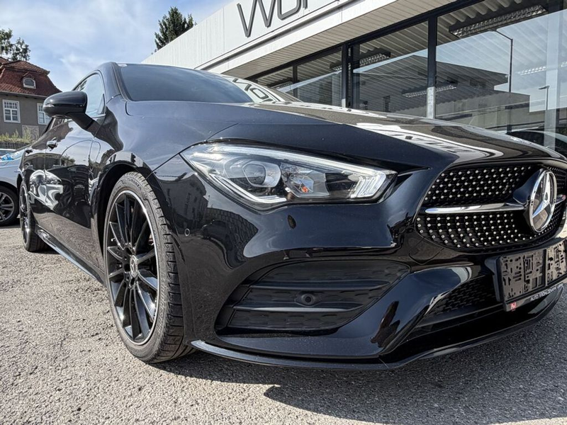 Mercedes-Benz CLA 180 (118.384) — photo 2