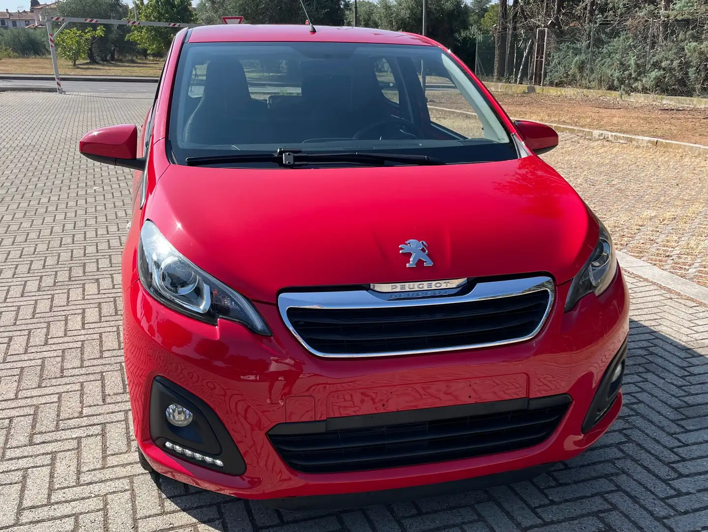 Peugeot 108 108 3p 1.0 vti Active E6 Rosso - 1