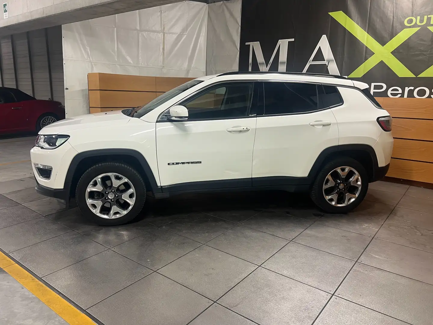 Jeep Compass Compass 2.0 mjt Limited 4wd 140cv my19 Bianco - 2
