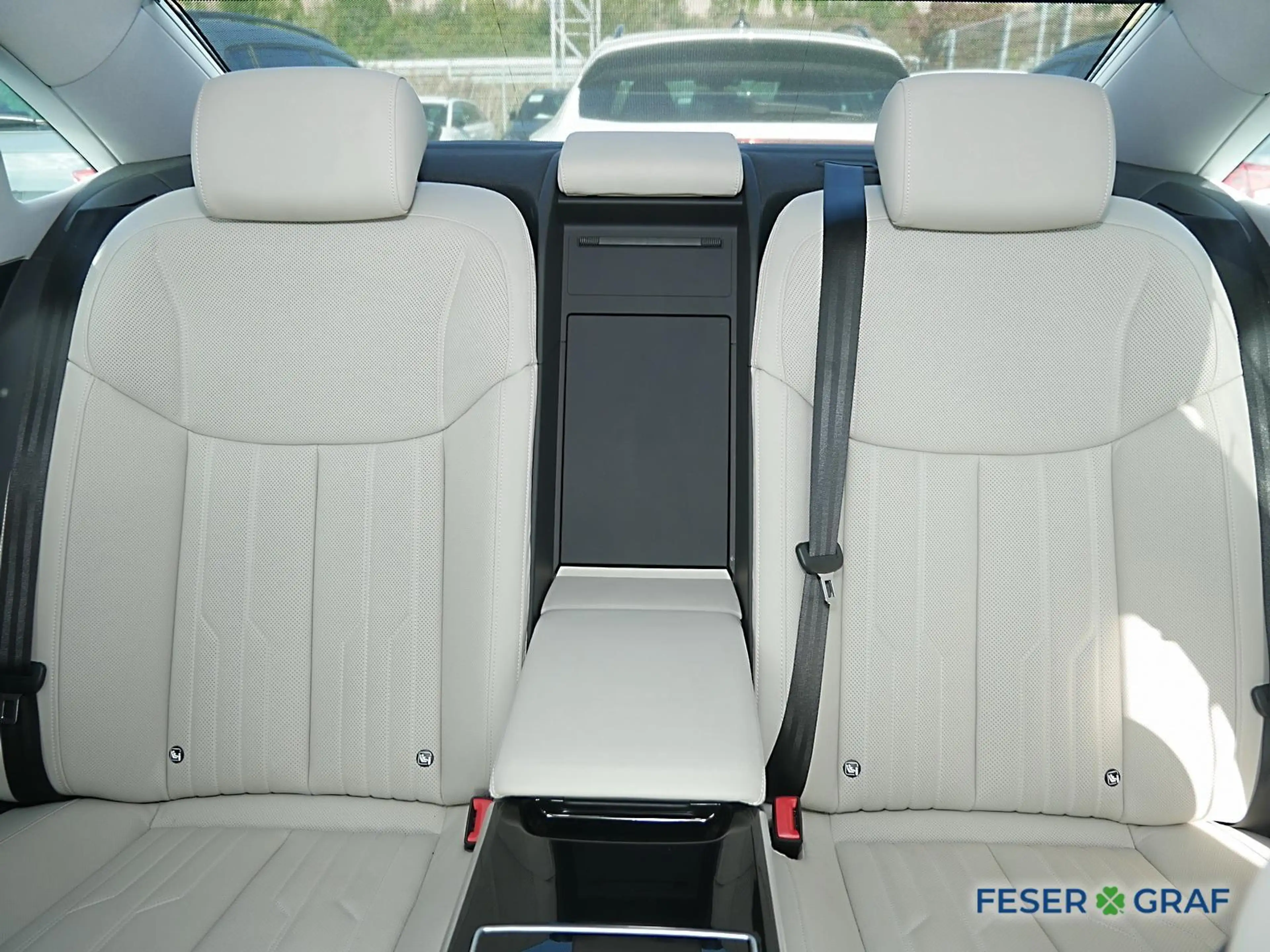 Audi A8 50 TDI Navi,HDMatrix,Leder,DynamikAllr,Kameras,18Z — photo 7