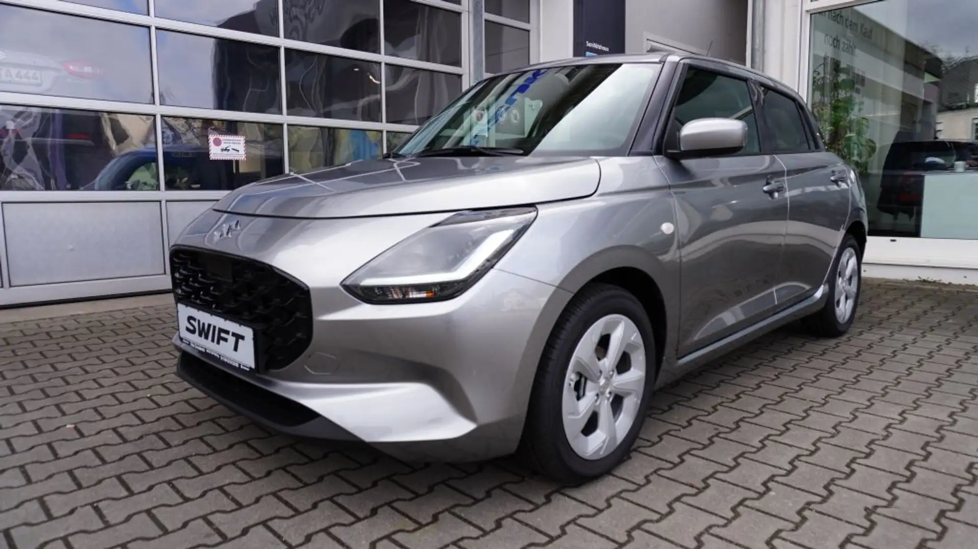 Suzuki Swift 1.2 Hybrid CVT Comfort *Vorführwagen 5 Jahre Garan Silber - 2