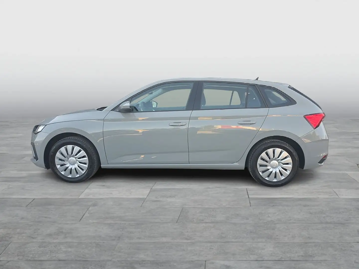 Skoda Scala Essence TSI Grau - 2
