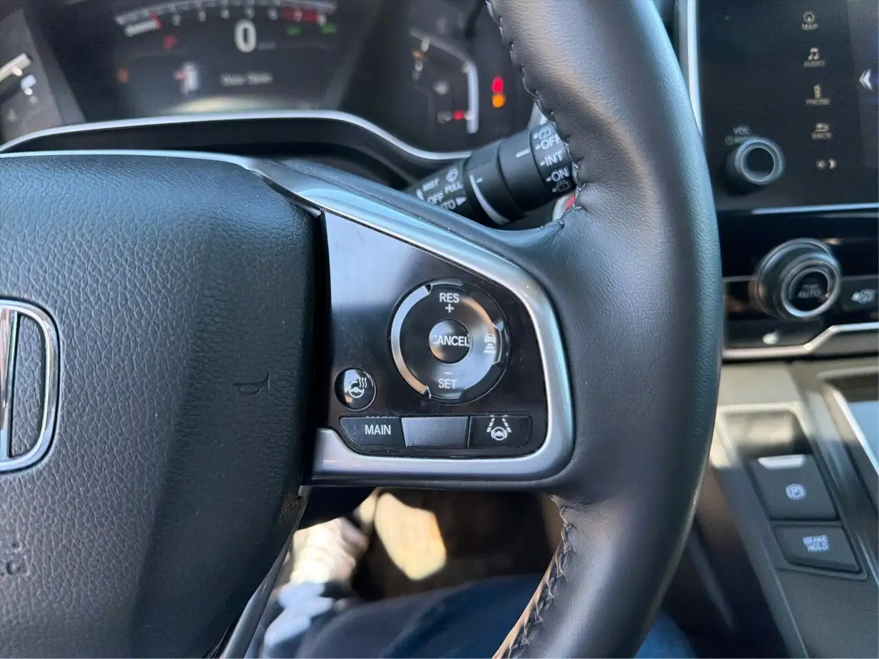 Honda CR-V снимка Honda CR-V