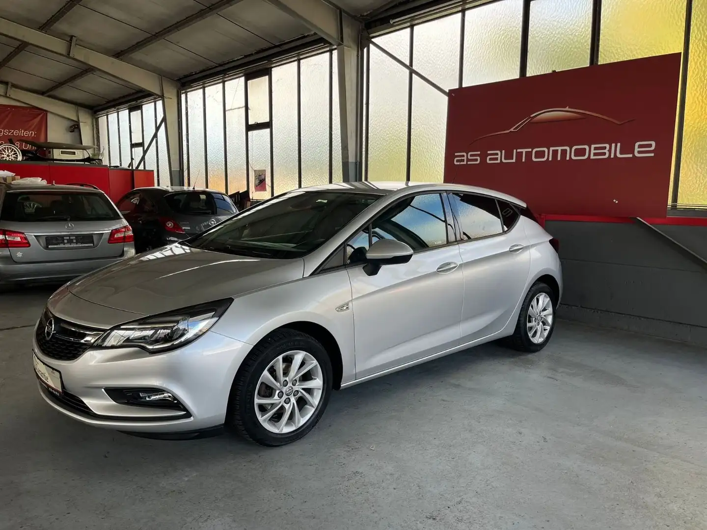 Opel Astra K Lim. 5-trg. ON Start/Stop Silber - 2