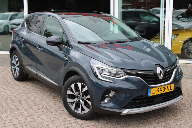 Renault Captur 1.3 TCe 140 Intens ECC PANO — photo 2