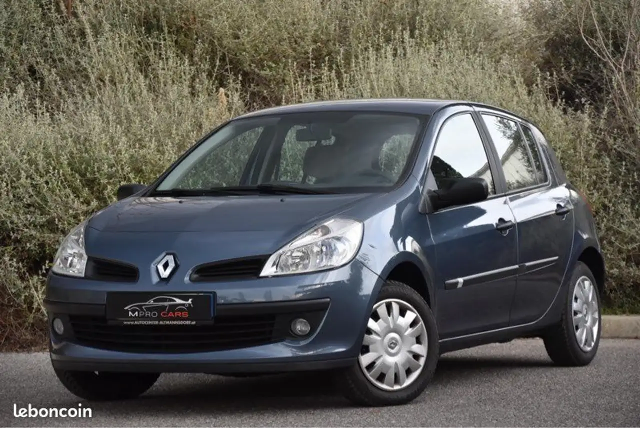 Renault Clio 3 1.2 75ch BERLINE EXPRESSION phase 1