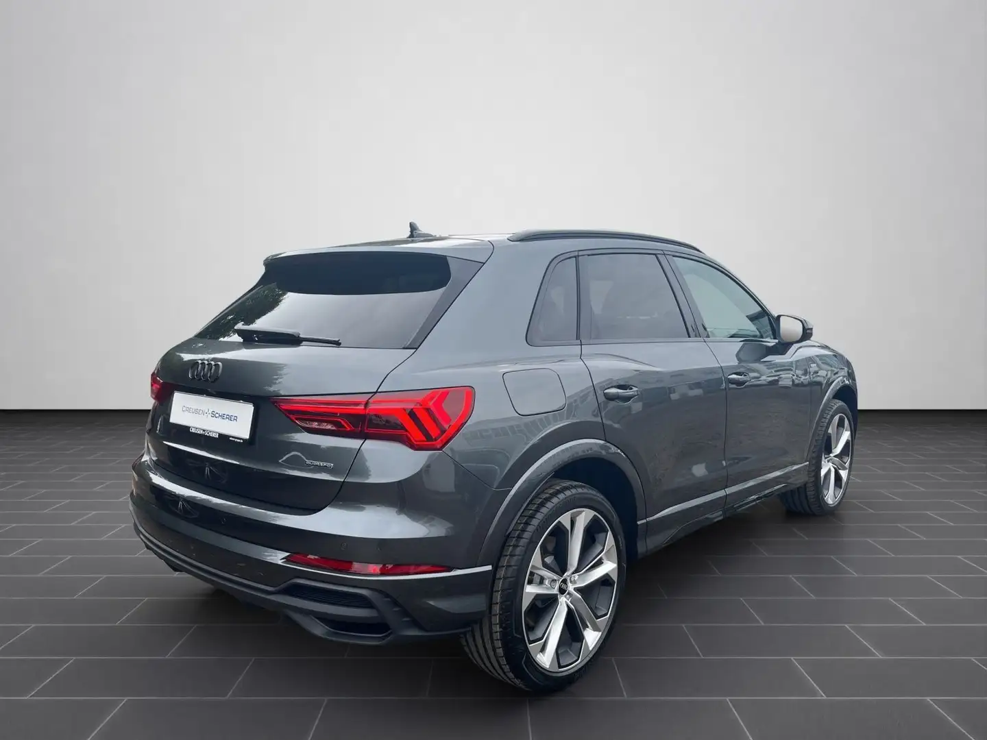 Audi Q3 S line 40 TFSI quat. S-Line business/Pano/AHK Gris - 2