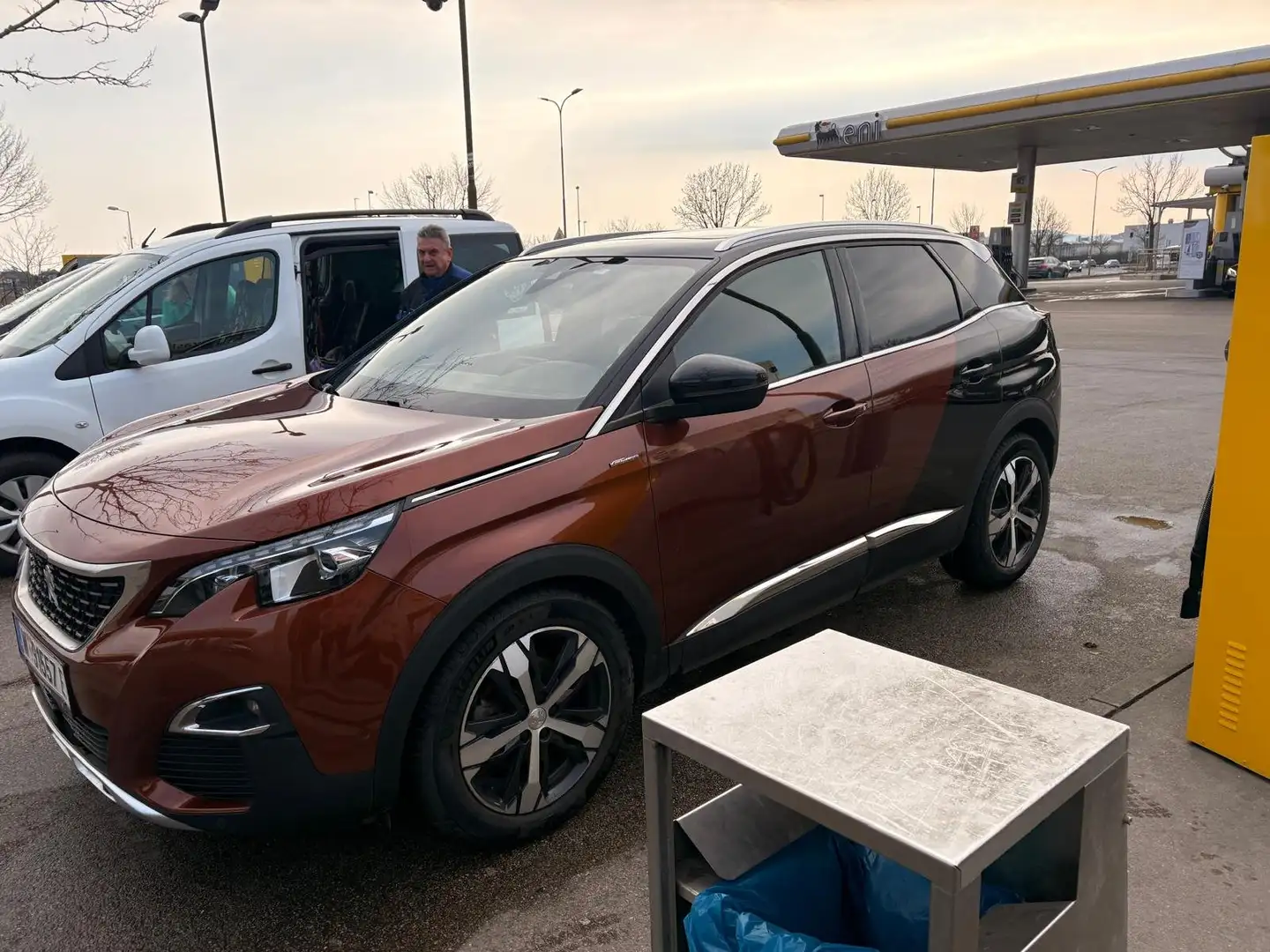 Peugeot 3008 3008 2,0 BlueHDi 150 S Braun - 1