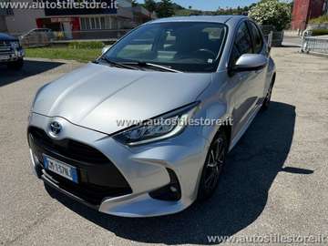 1.5 Hybrid 5 porte Trend