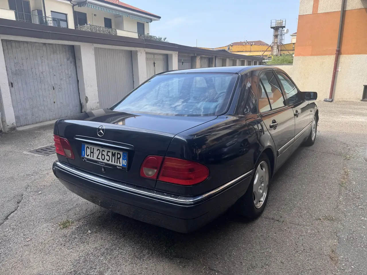 Mercedes-Benz E 200 Avantgarde, foto 5