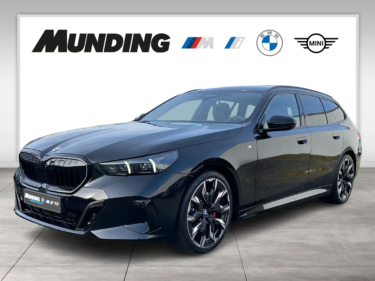 BMW 520 d xDrive A Touring M-Sportpaket AHK|Navi|MFL|PDC|S Černá - 1