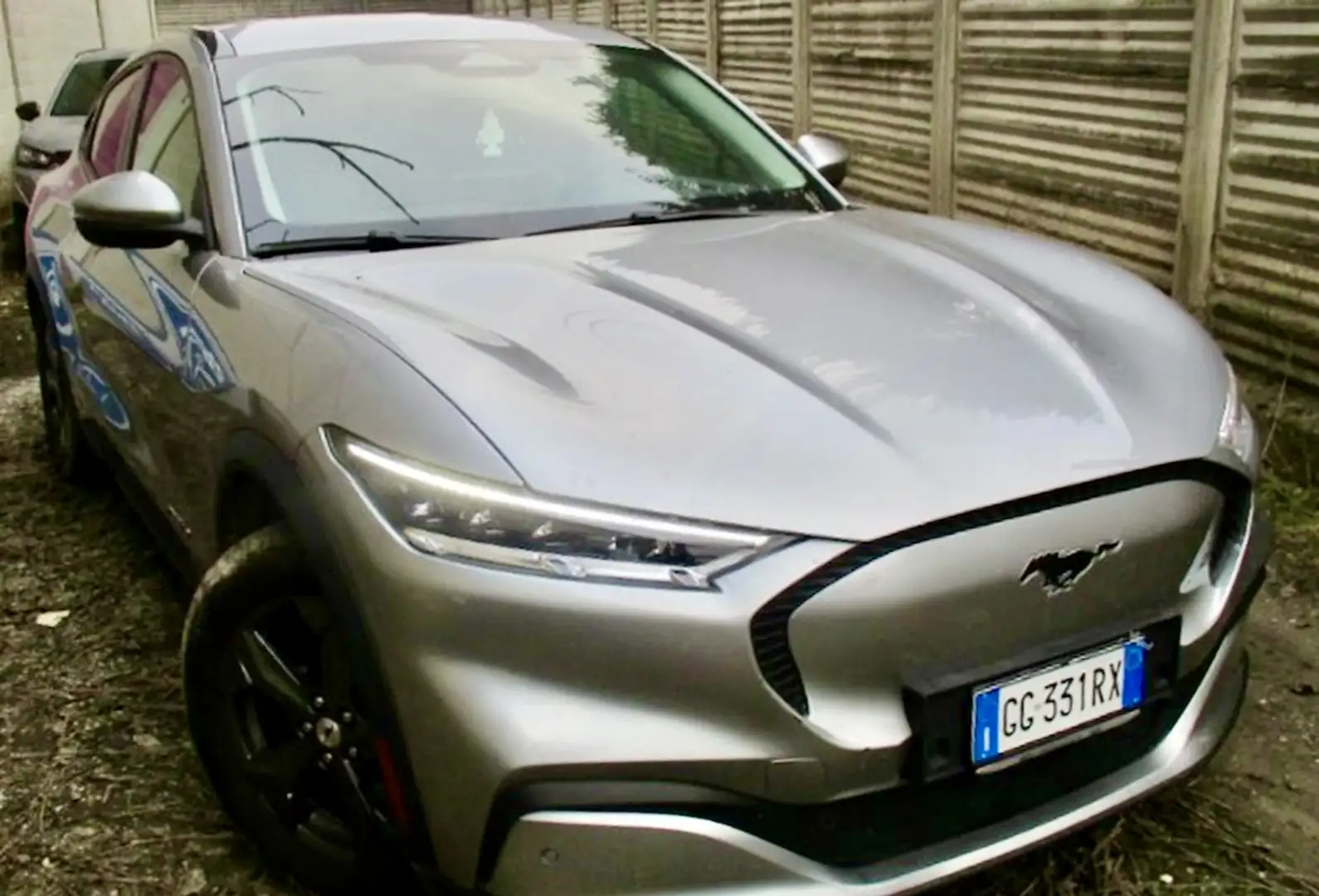 Ford Mustang Mach-E standard range rwd 258CV auto Argent - 1