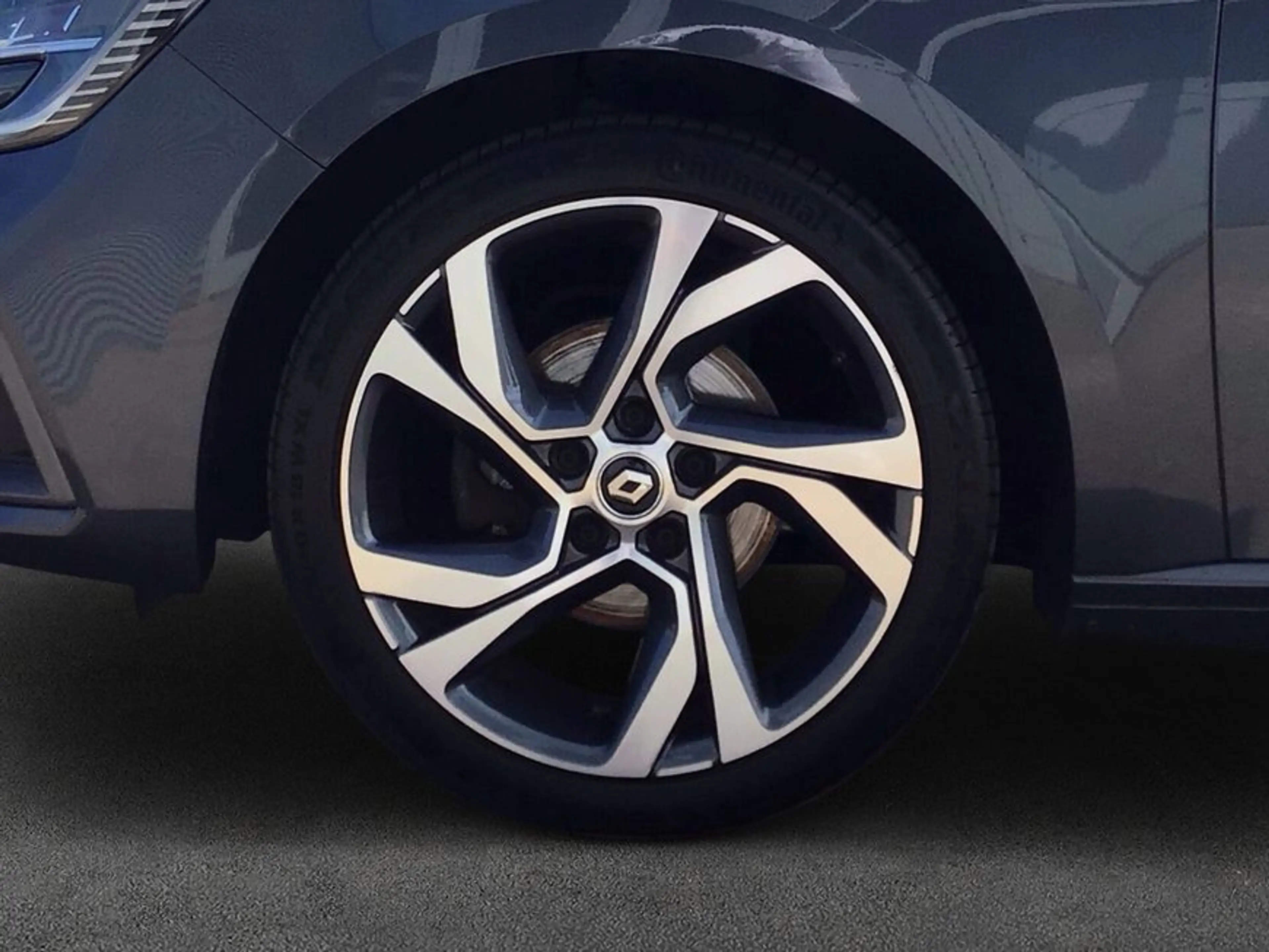 Renault Megane TCe 140 GPF R.S. LINE — photo 7