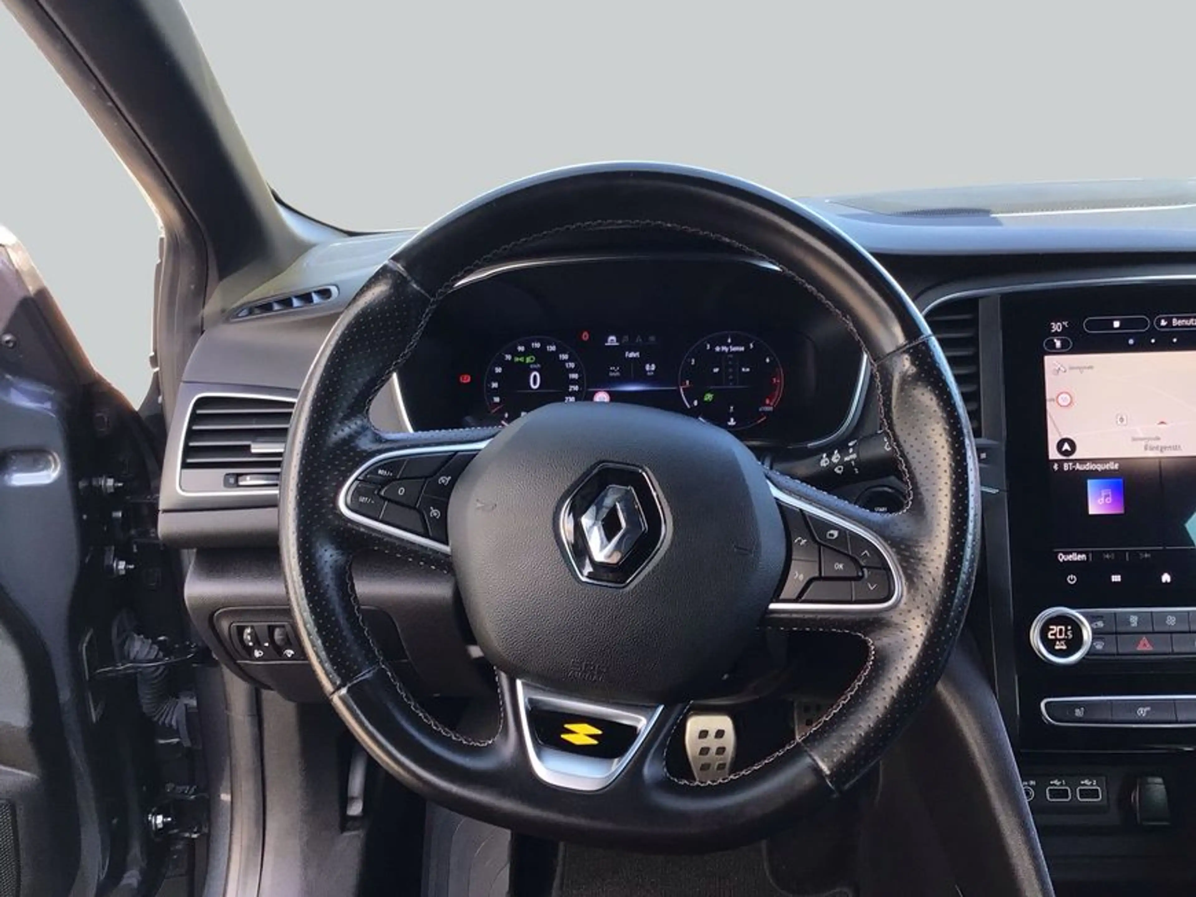Renault Megane TCe 140 GPF R.S. LINE — photo 16