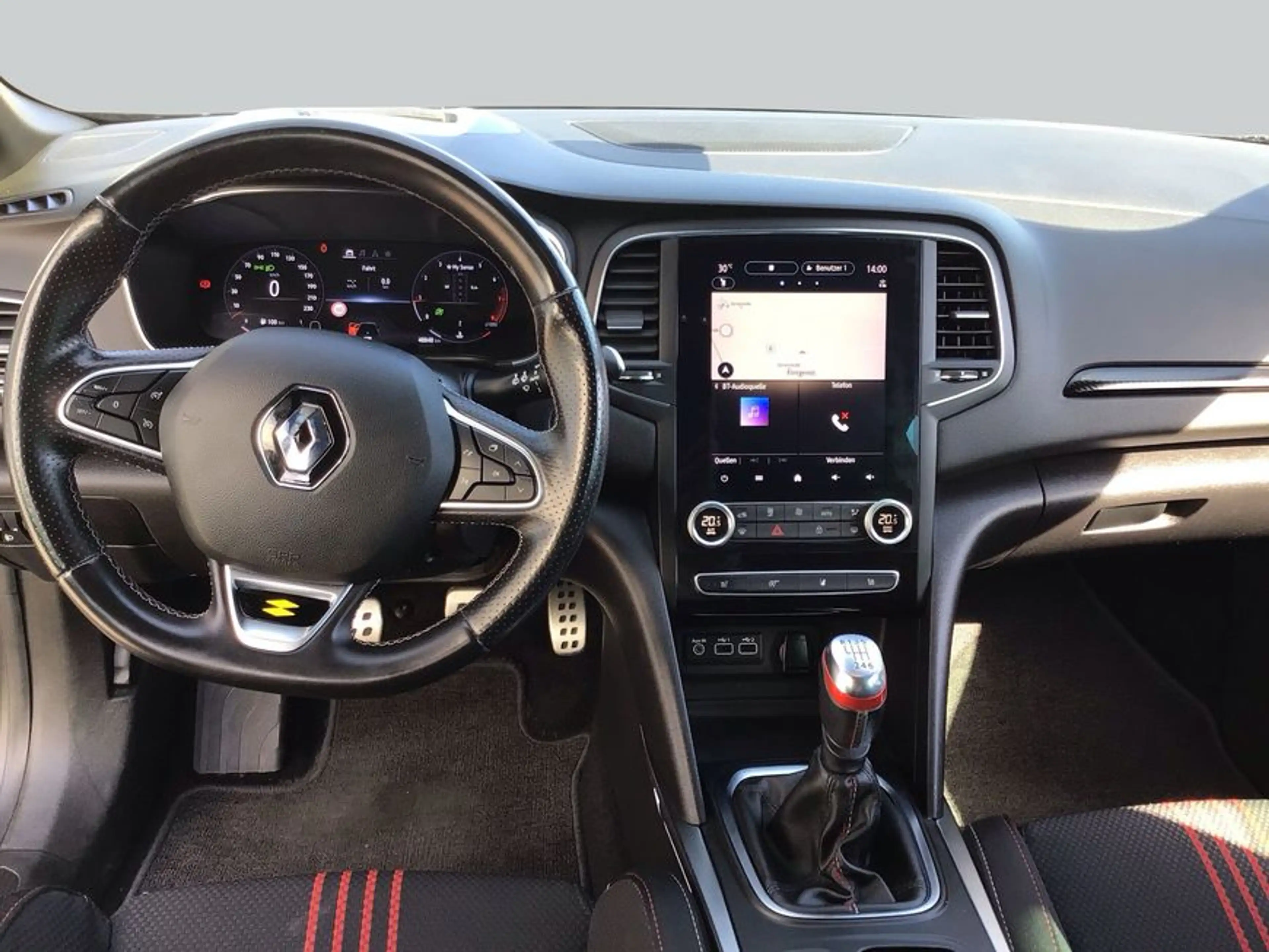 Renault Megane TCe 140 GPF R.S. LINE — photo 13