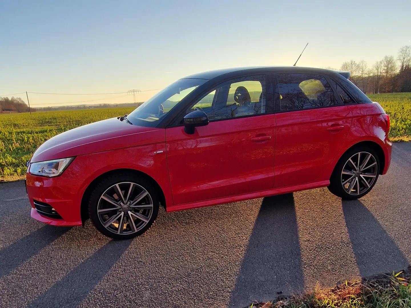Audi A1 A1 Sportback 1.4 TFSI Sportback Rot - 2