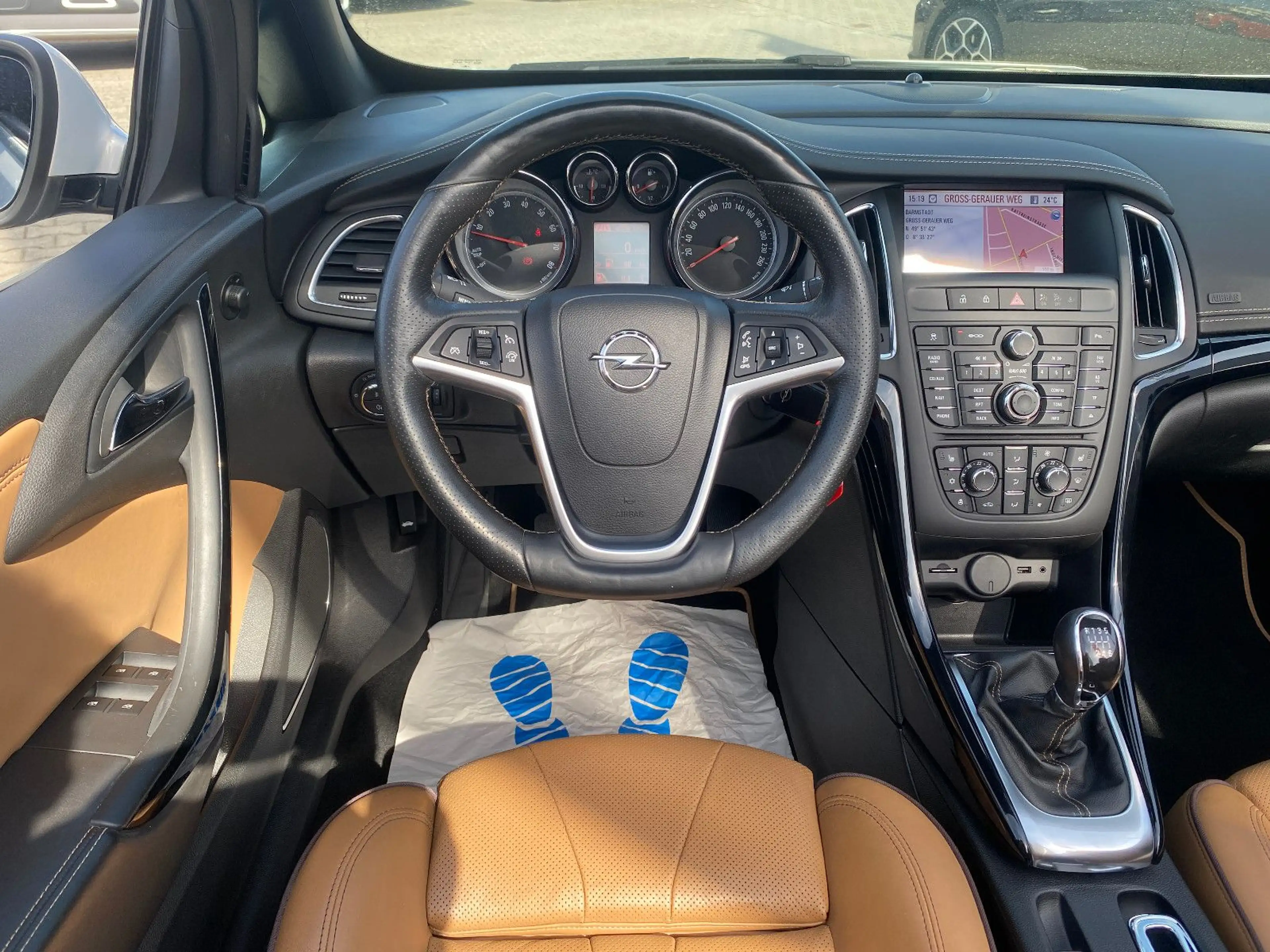 Opel Cascada Inno. ecoFlex Nav/Kamera/Sh/Leder/BiXeno — photo 11