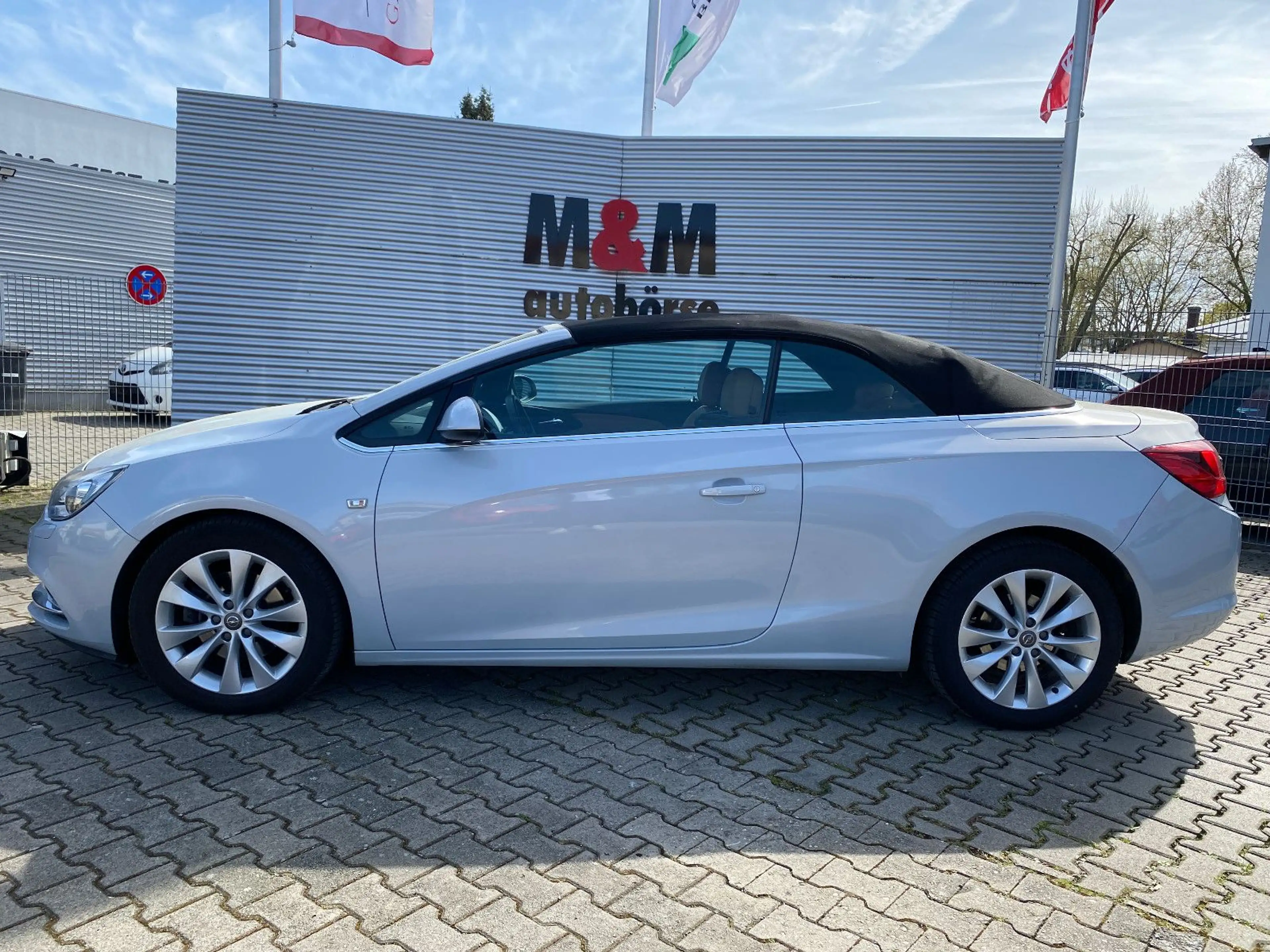 Opel Cascada Inno. ecoFlex Nav/Kamera/Sh/Leder/BiXeno — photo 4