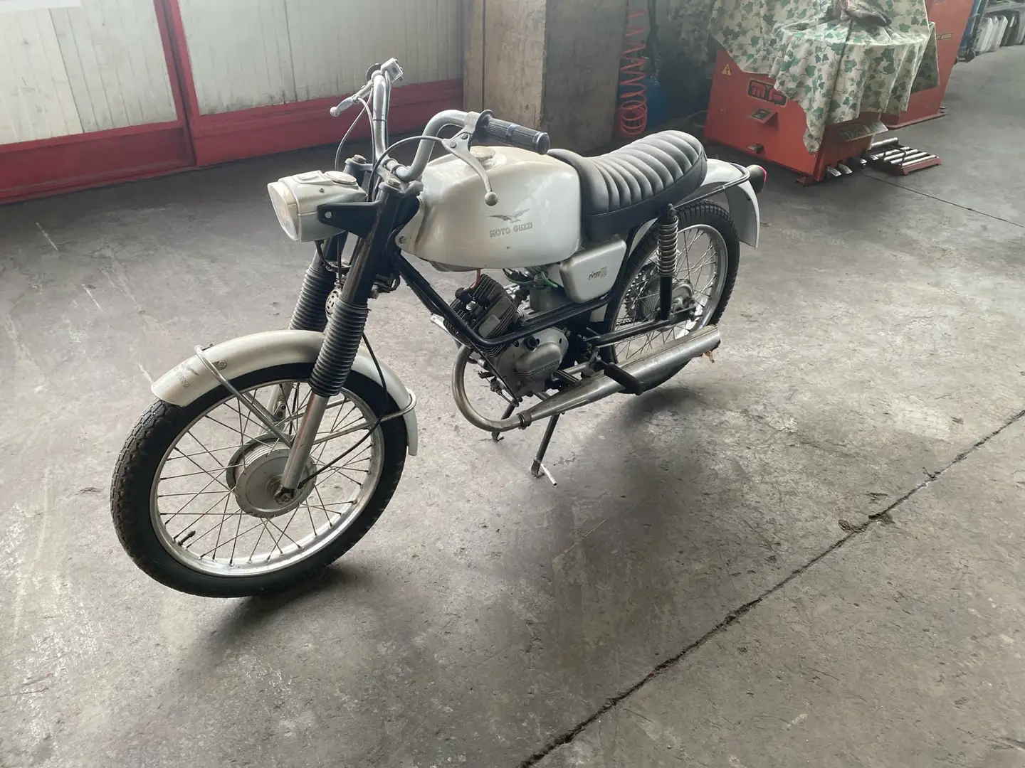 Moto Guzzi V 50 moto guzzi dingo 50 - 1