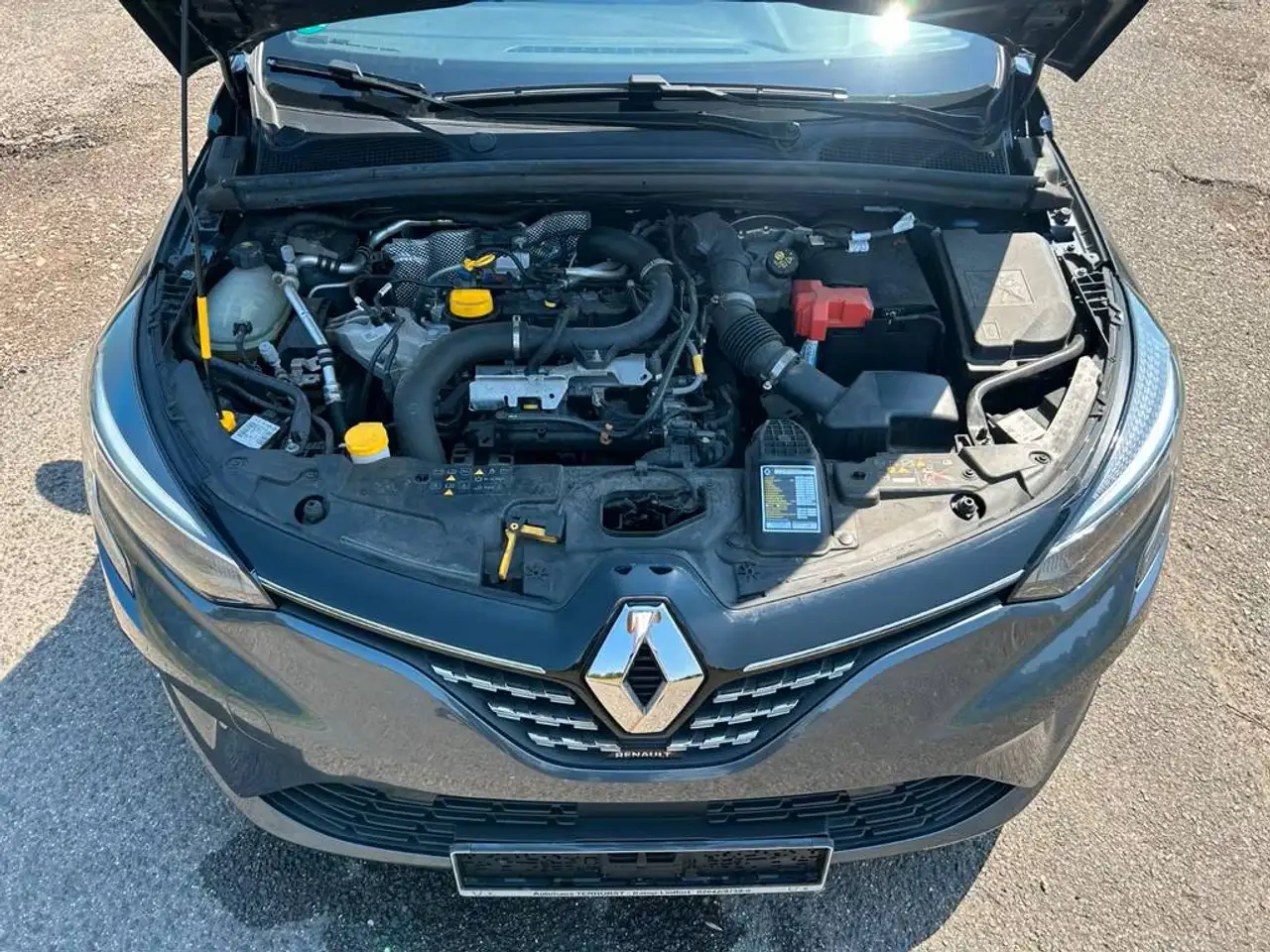 Renault Clio Citadine 3 portes — photo 13